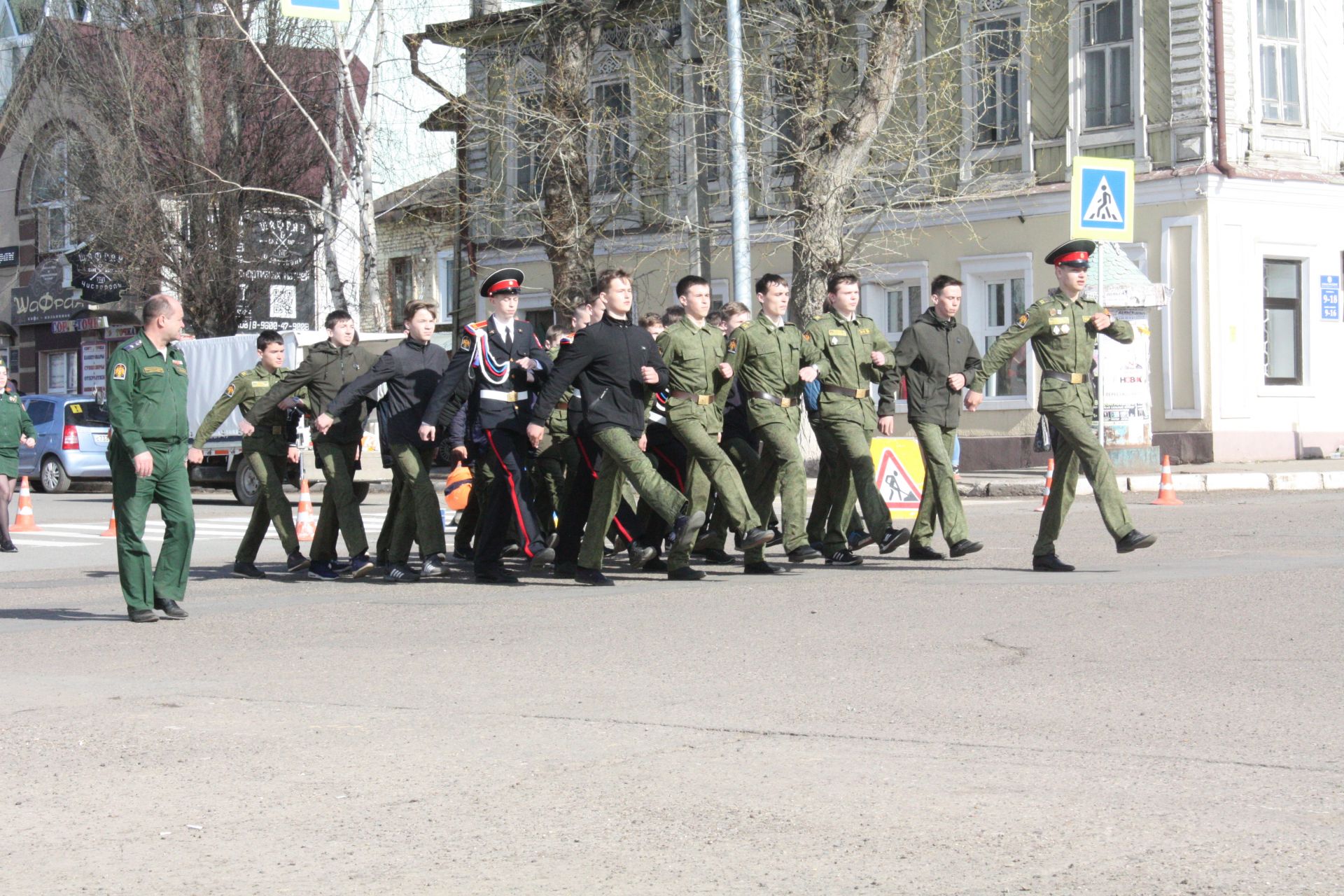 В Чистополе проходит репетиция парада Победы (фоторепортаж)