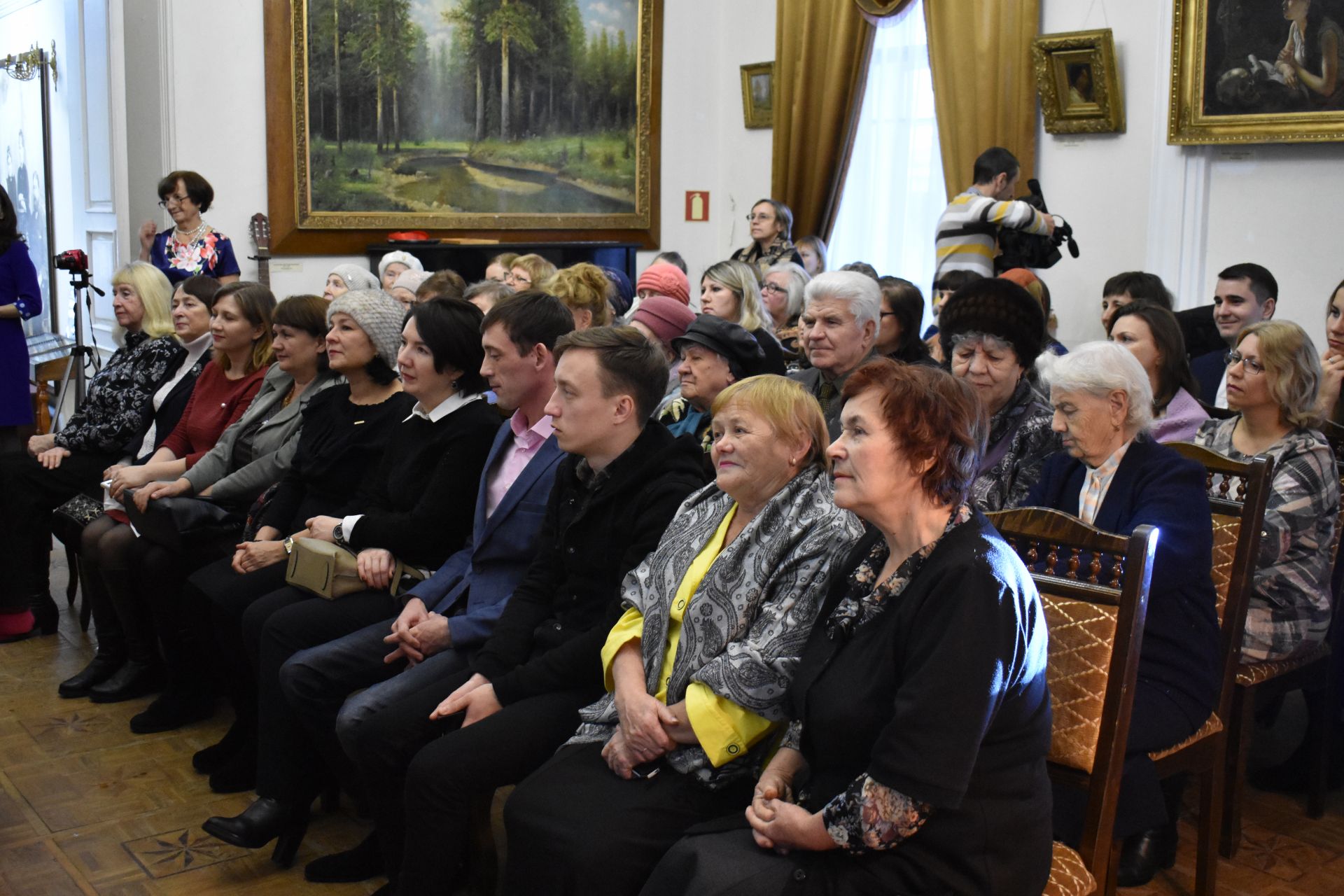 В Чистополе открылась выставка, посвященная 100-летию газеты (фоторепортаж)