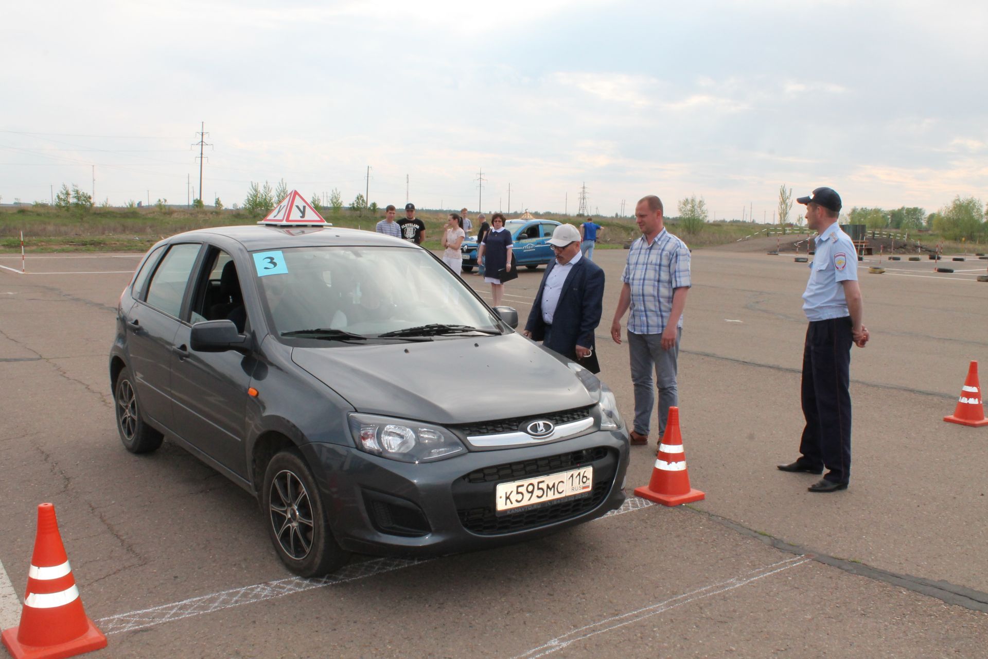 Они - начинающие водители. Первые успехи юных чистопольских автомобилистов