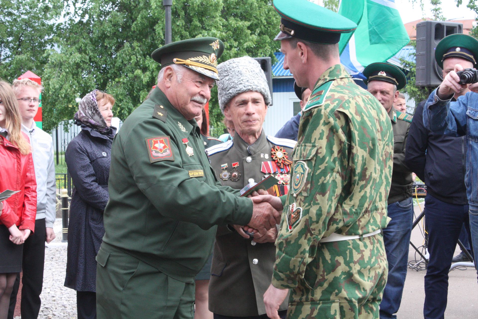 В Чистополе отпраздновали День пограничника (фоторепортаж)