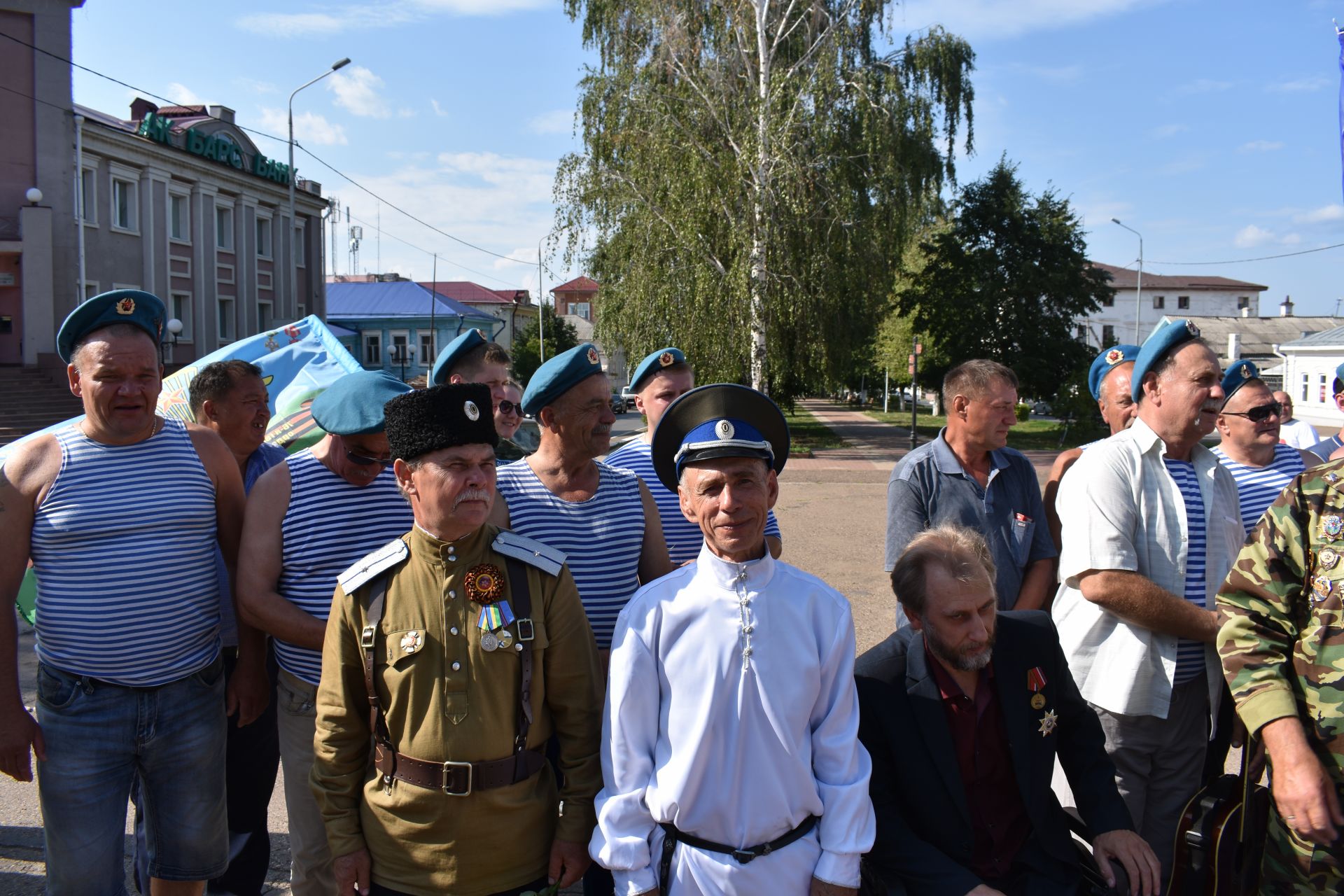 В Чистополе прошел митинг, посвященный дню ВДВ (фоторепортаж)