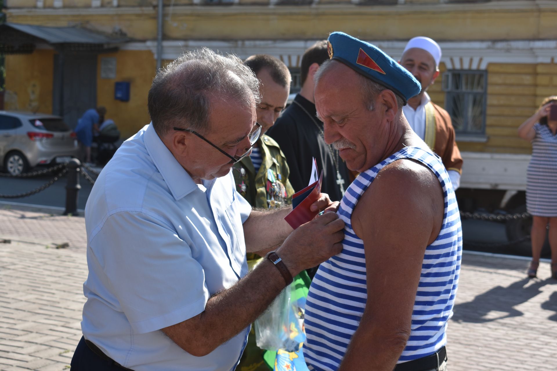 В Чистополе прошел митинг, посвященный дню ВДВ (фоторепортаж)