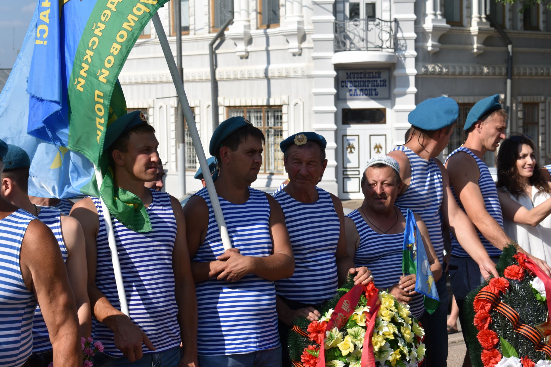 В Чистополе прошел митинг, посвященный дню ВДВ (фоторепортаж)