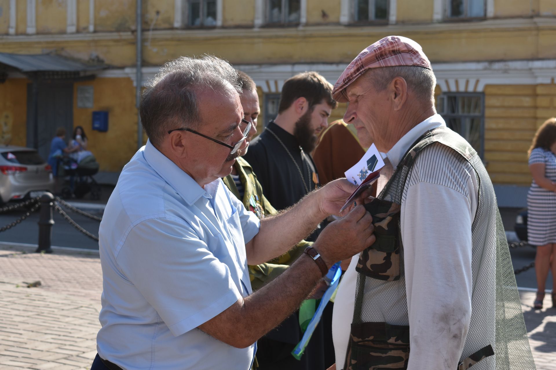 В Чистополе прошел митинг, посвященный дню ВДВ (фоторепортаж)