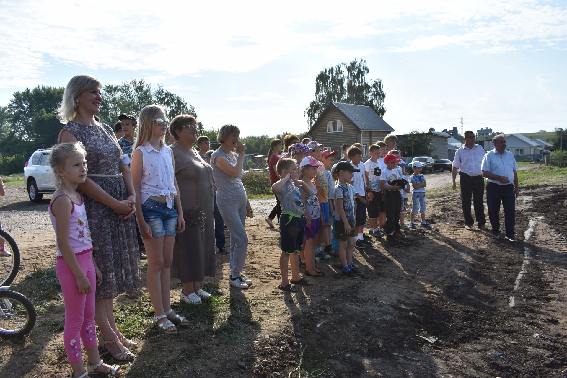 В Чистопольском районе открылись сразу два спортивных объекта (фоторепортаж)