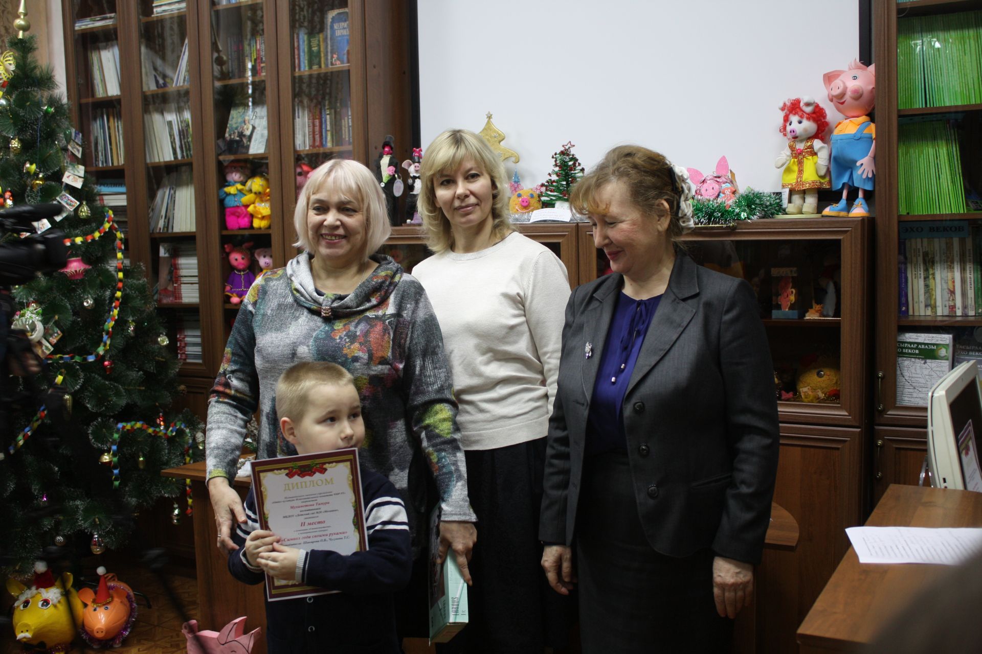 В Чистопольской библиотеке чествовали победителей  конкурса  (фоторепортаж)