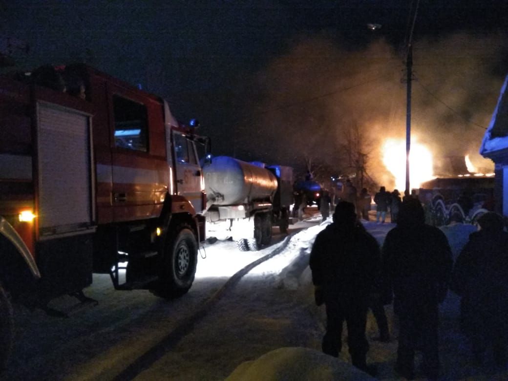 В Чистополе полыхает пожар!