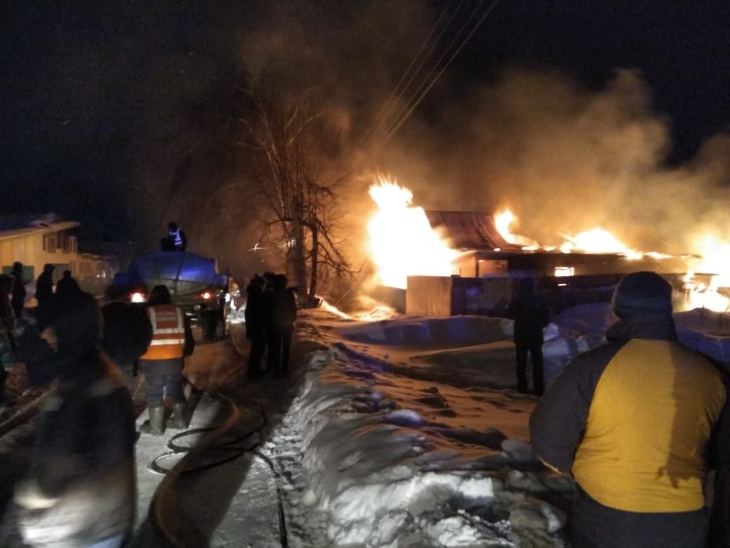 В Чистополе полыхает пожар!