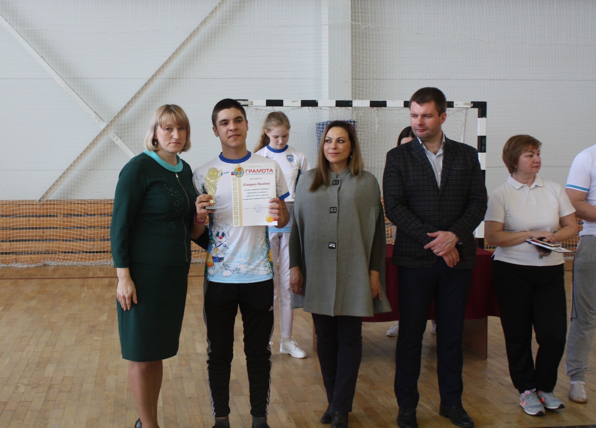 В Чистополе проходит турнир по плаванию «Лидер Закамья» (фоторепортаж)