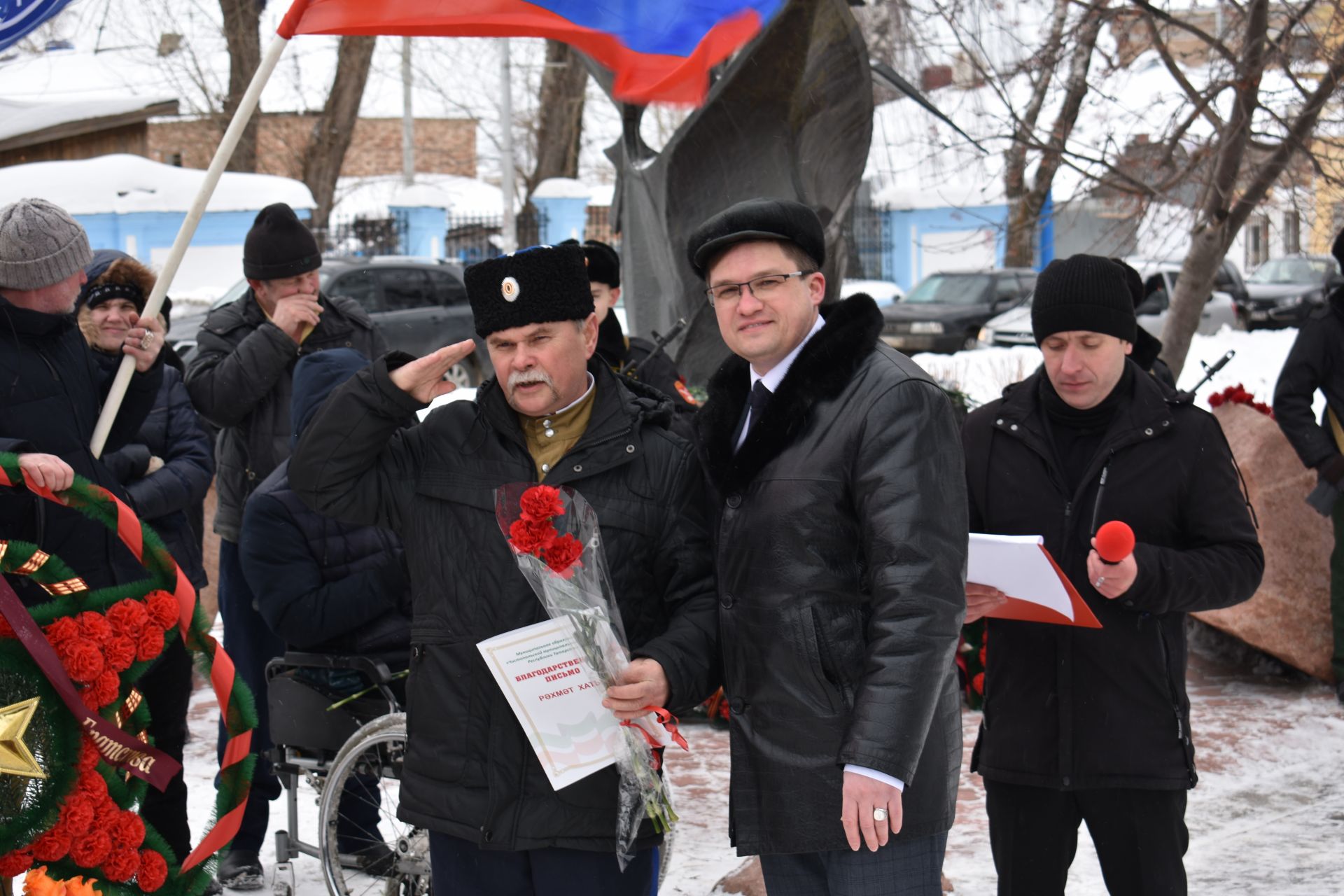 В Чистополе почтили память погибших солдат в Афганистане (фоторепортаж)