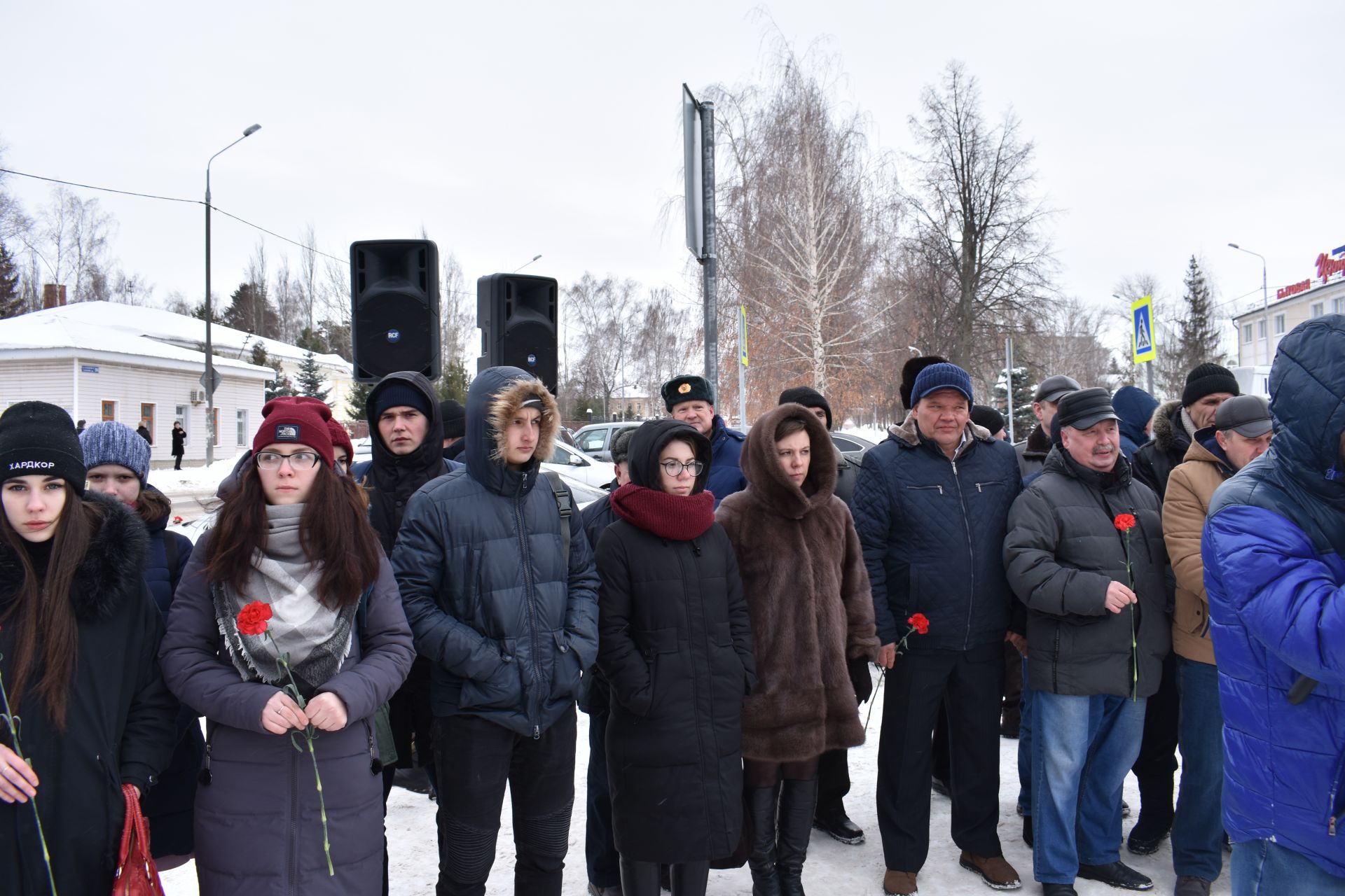 В Чистополе почтили память погибших солдат в Афганистане (фоторепортаж)