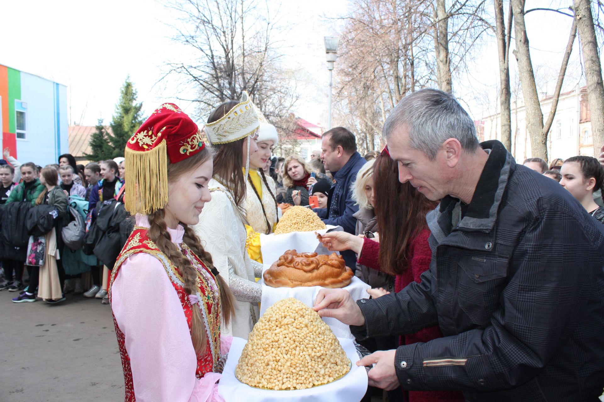 В Чистополе проходит танцевальный конкурс-фестиваль (ФОТОРЕПОРТАЖ)