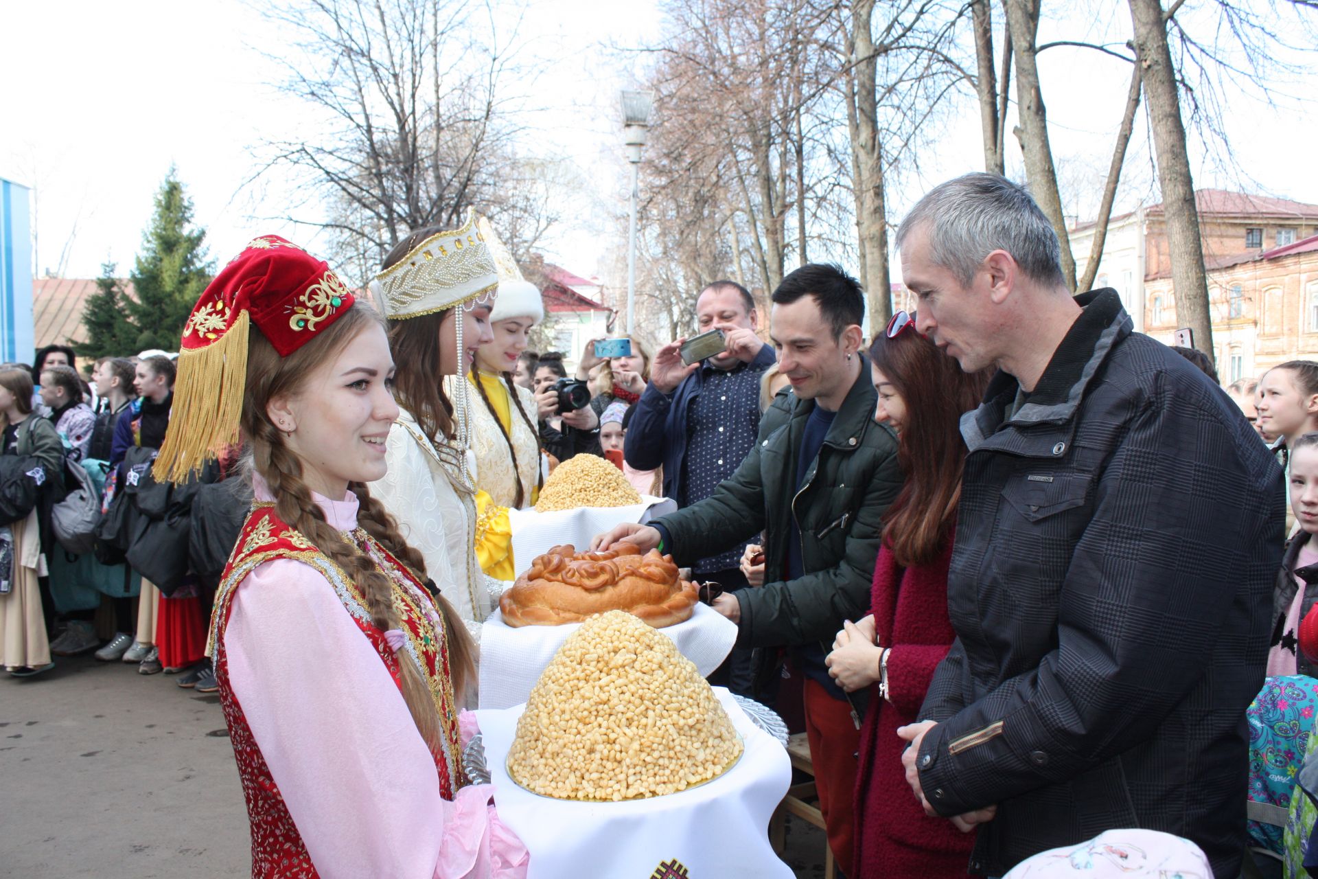 В Чистополе проходит танцевальный конкурс-фестиваль (ФОТОРЕПОРТАЖ)