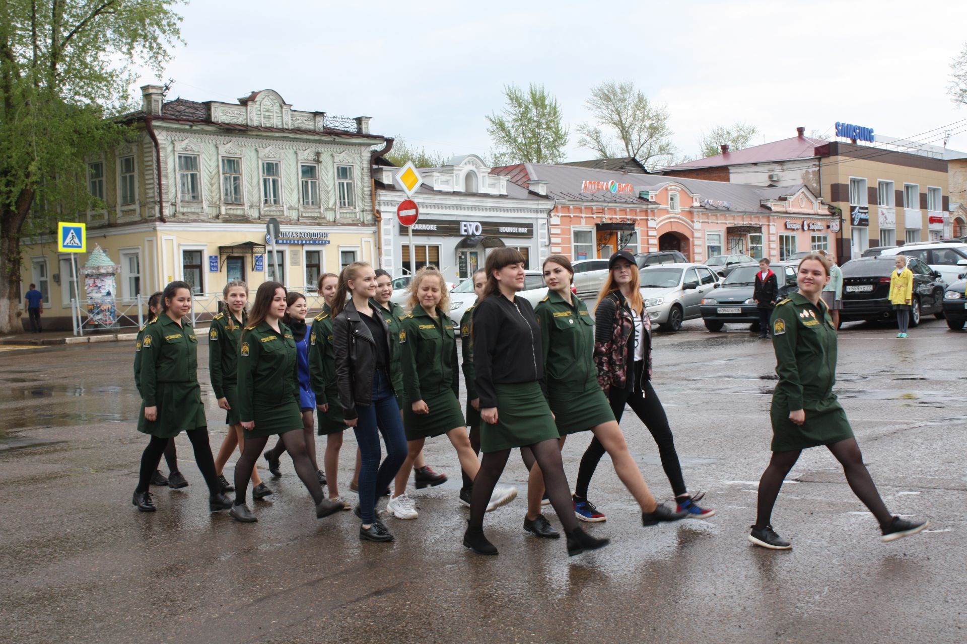 В Чистополе проходит репетиция парада (ФОТОРЕПОРТАЖ)