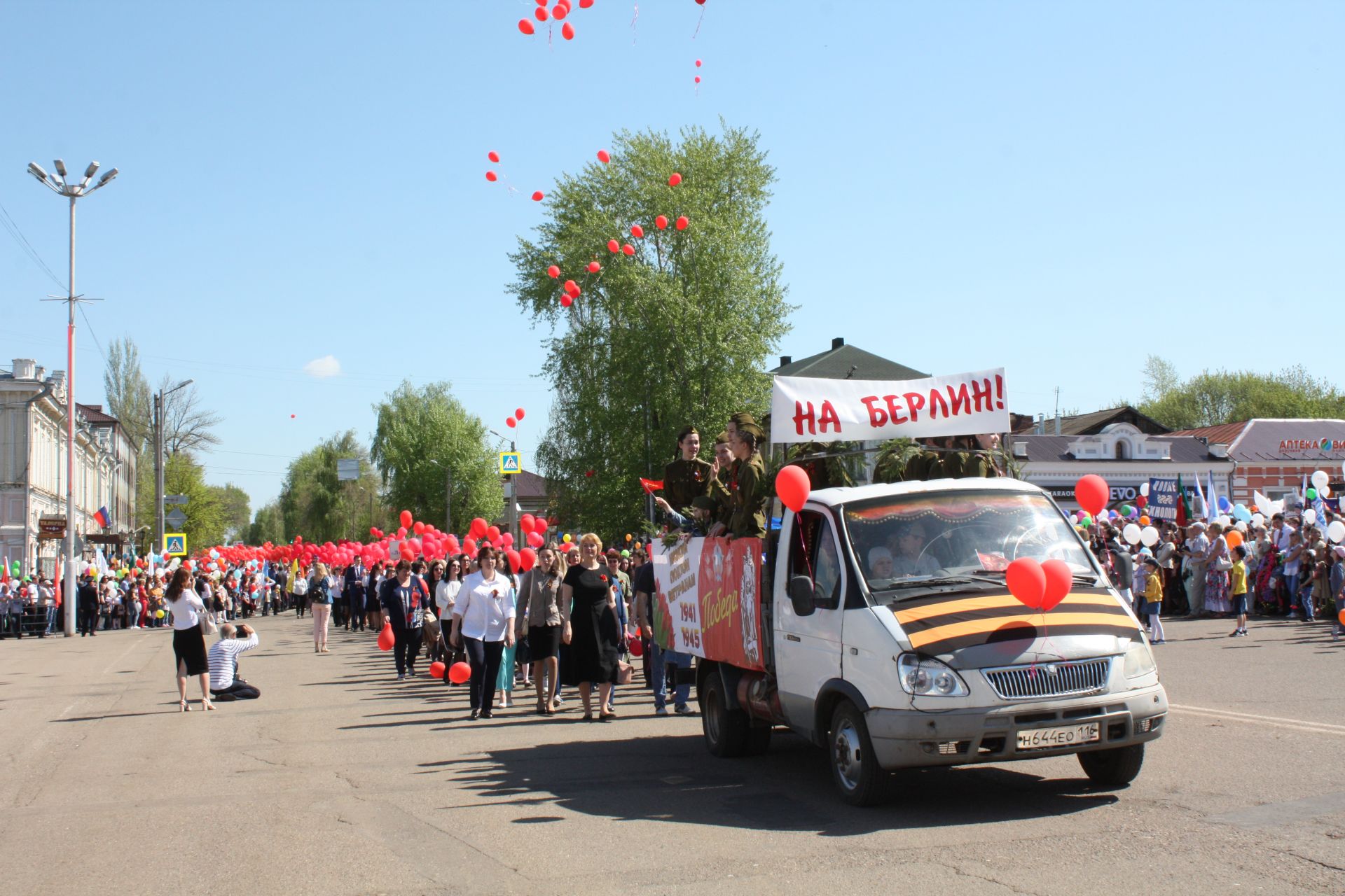 В Чистополе состоялся торжественный митинг к Дню Победы (ФОТО + ВИДЕО)