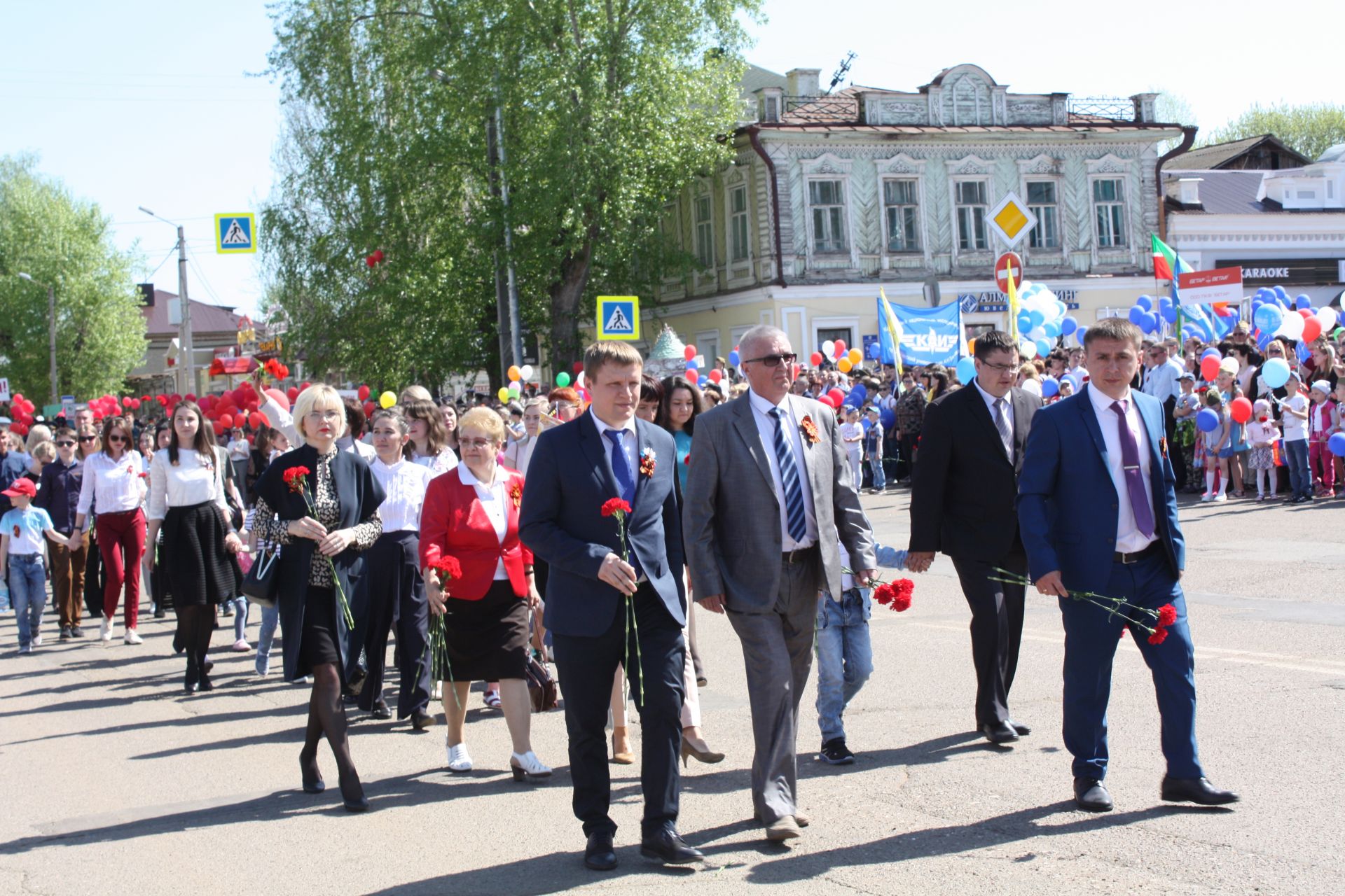 В Чистополе состоялся торжественный митинг к Дню Победы (ФОТО + ВИДЕО)