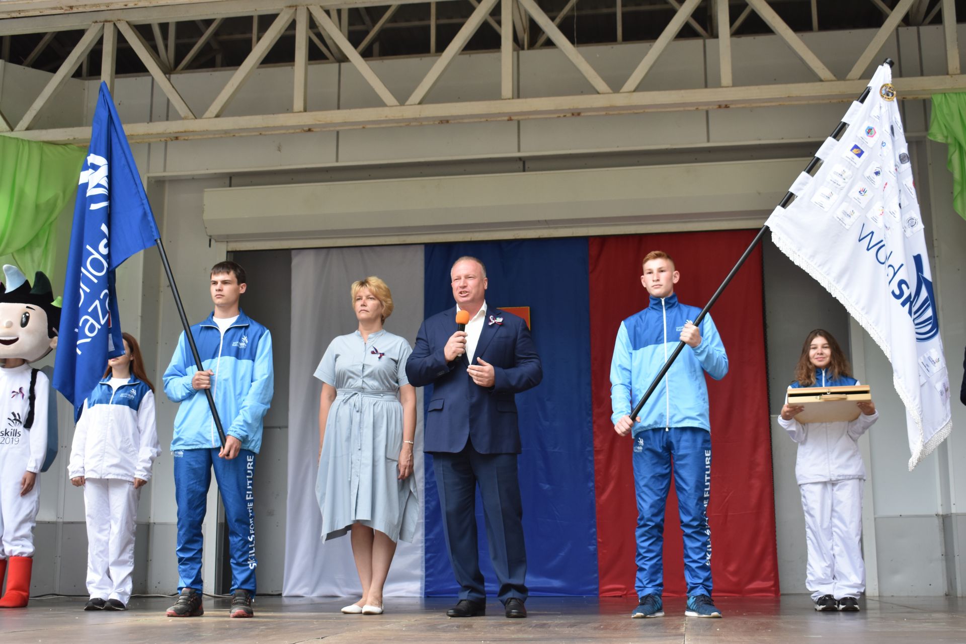 Чистополь принял республиканскую эстафету флага мирового чемпионата WorldSkills Kazan-2019 (Фоторепортаж)