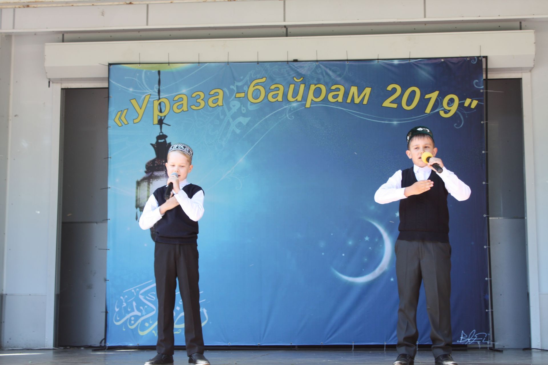 Ураза-байрам в Чистополе отметили масштабным праздником (ФОТОРЕПОРТАЖ)