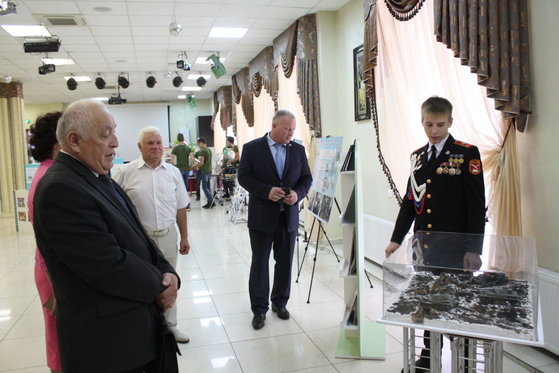 В Чистополе состоялась традиционная августовская конференция педагогов (ФОТОРЕПОРТАЖ)