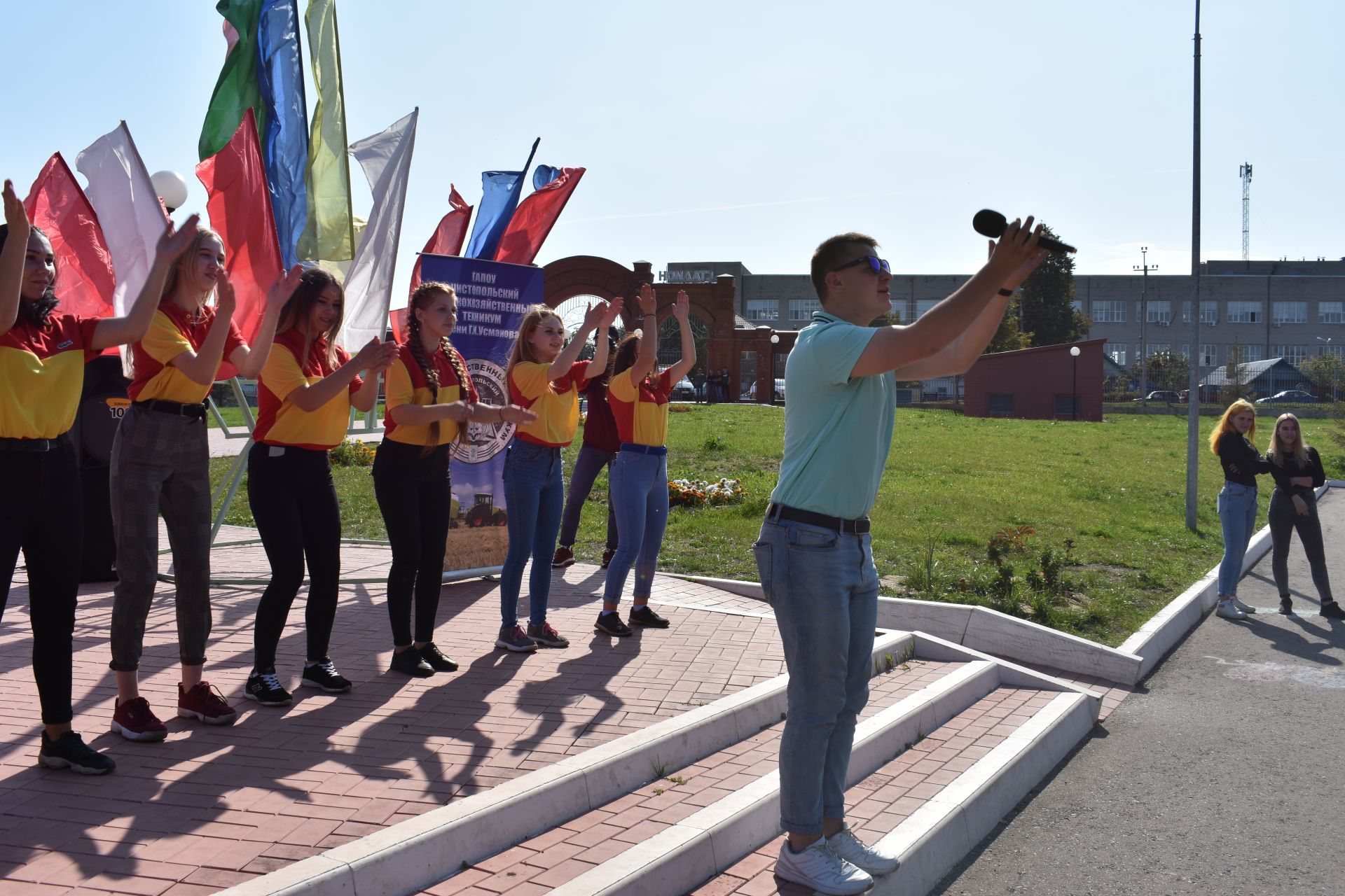 Добро пожаловать в лучшую пору! Посвящение первокурсников в студенты чистопольского техникума (Фоторепортаж)