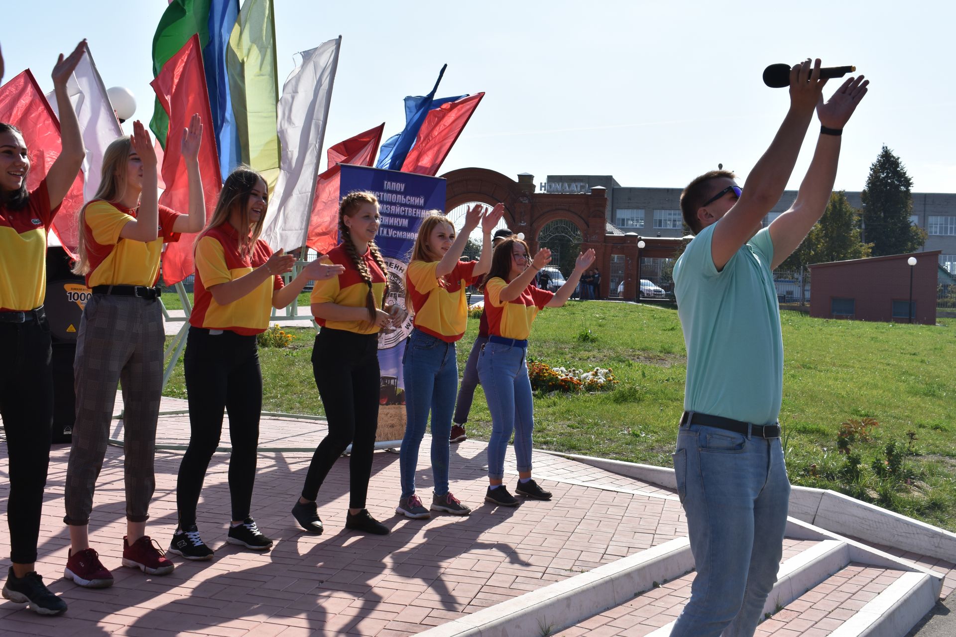 Добро пожаловать в лучшую пору! Посвящение первокурсников в студенты чистопольского техникума (Фоторепортаж)