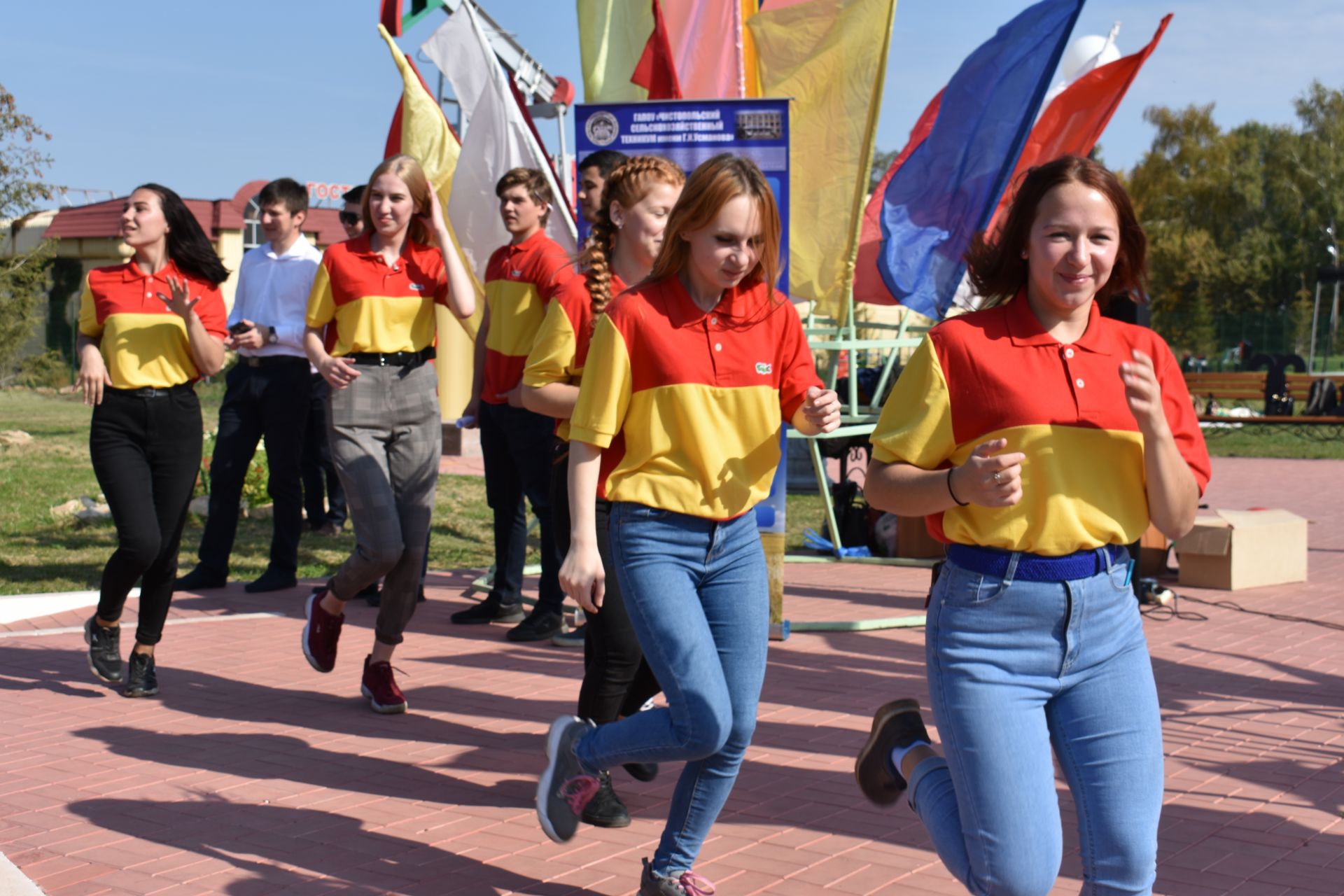 Добро пожаловать в лучшую пору! Посвящение первокурсников в студенты чистопольского техникума (Фоторепортаж)