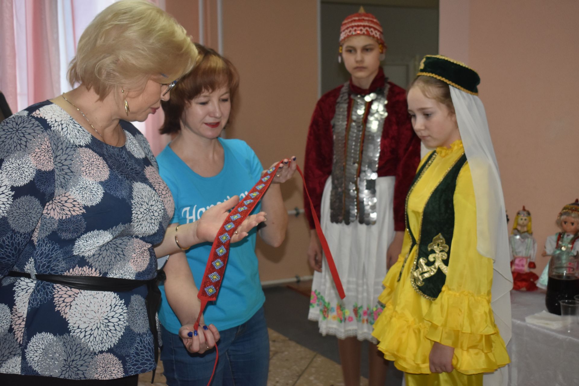 ФОТОРЕПОРТАЖ: В Чистополе раскрыли секрет дружного класса