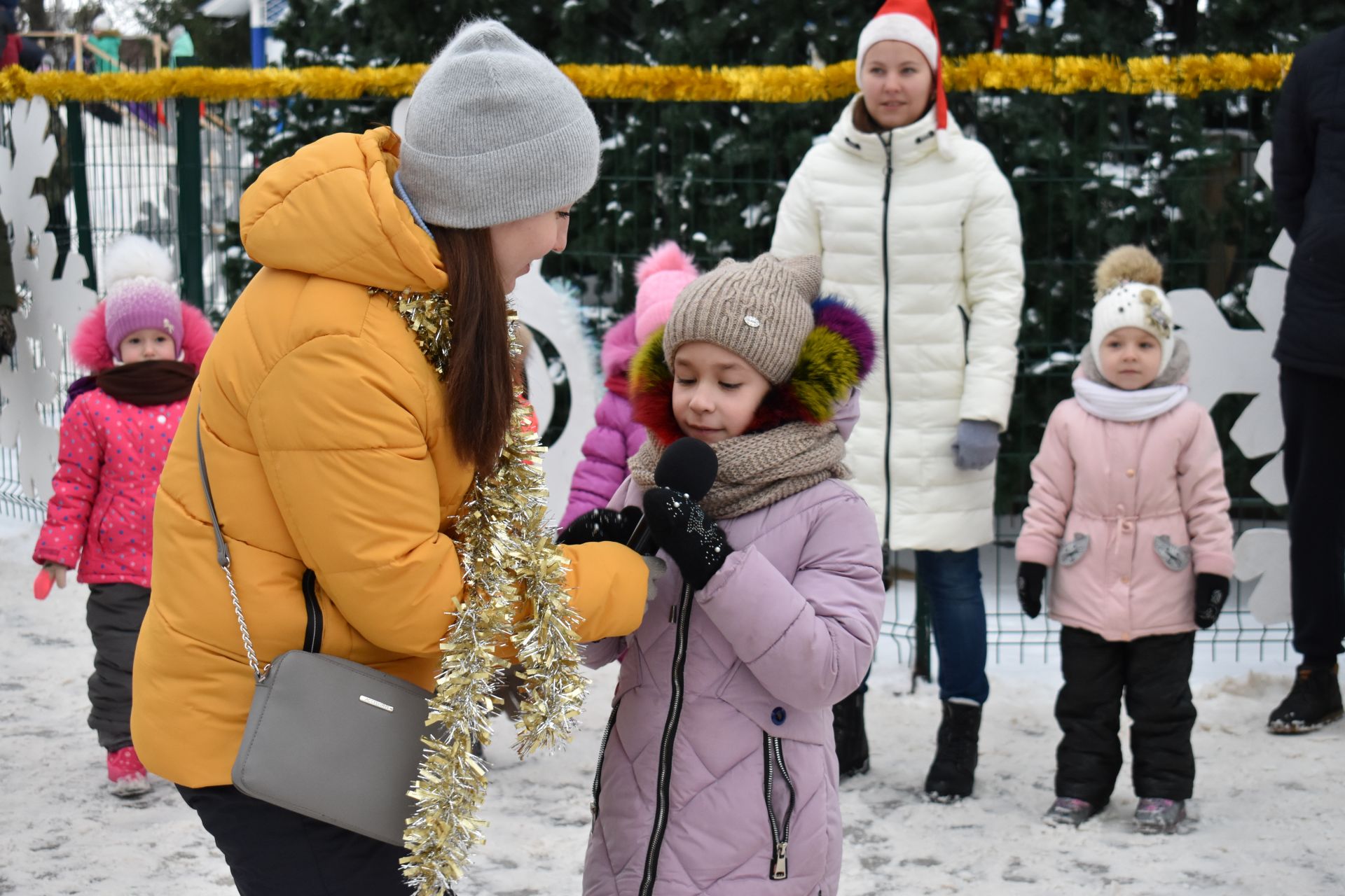 ФОТОРЕПОРТАЖ: Новогодние каникулы в Чистополе проходят весело!