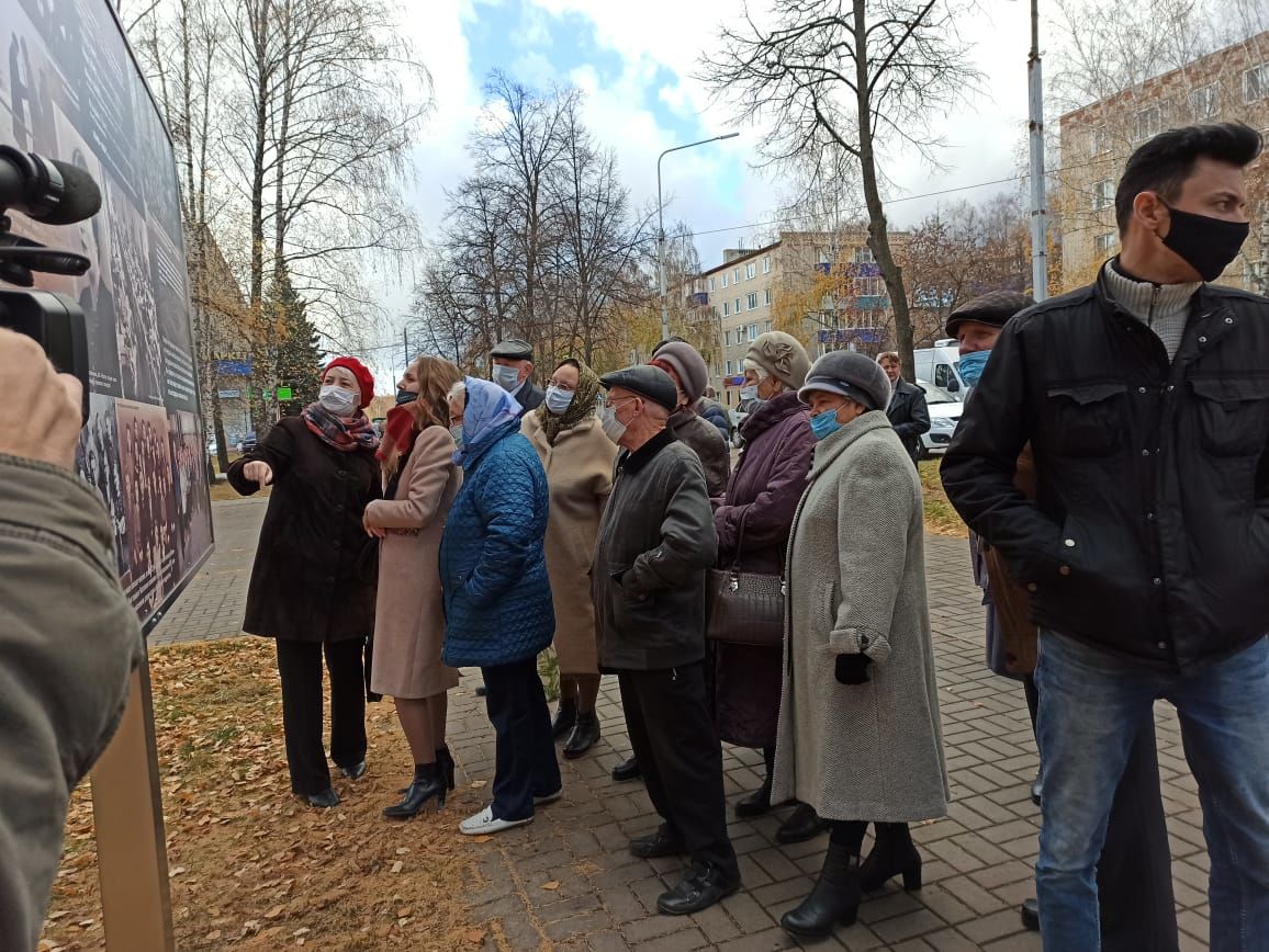 В Чистополе открыли памятный стенд, посвященный жизни часового завода в годы Великой Отечественной войны