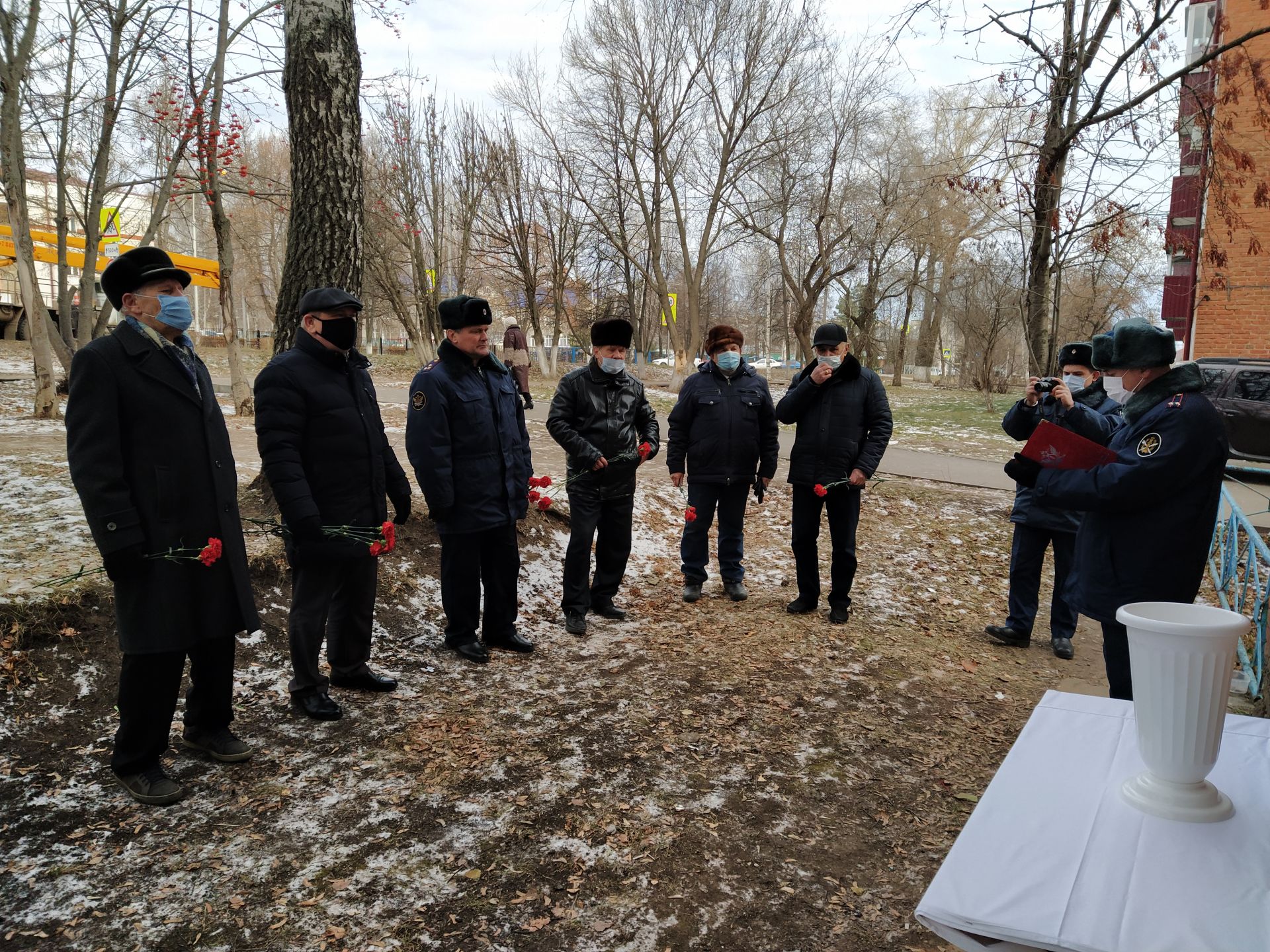 В Чистополе открыли мемориальные доски в честь сотрудников внутренней службы, участвовавших в Великой Отечественной