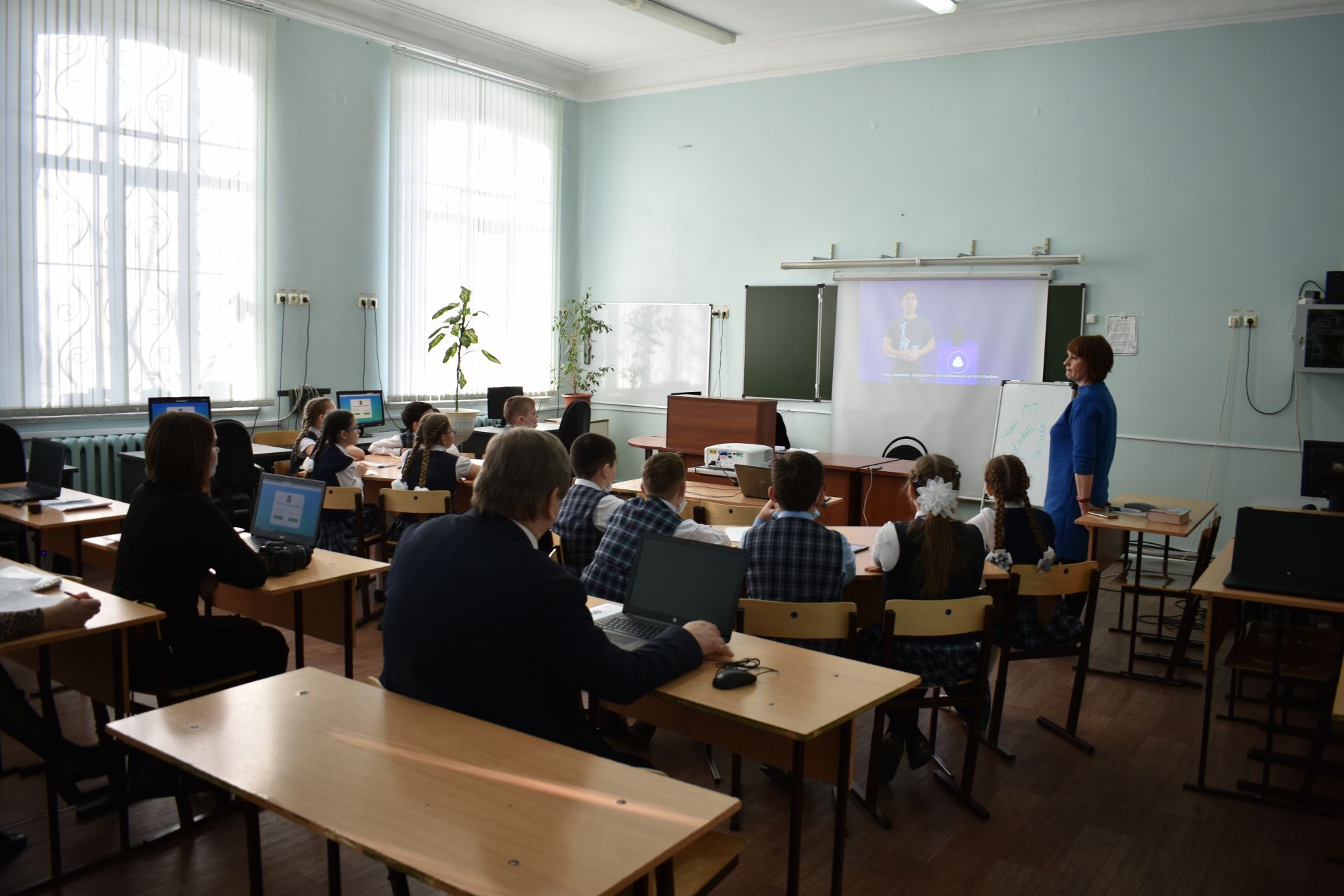 «Урок цифры» прошел в чистопольской школе