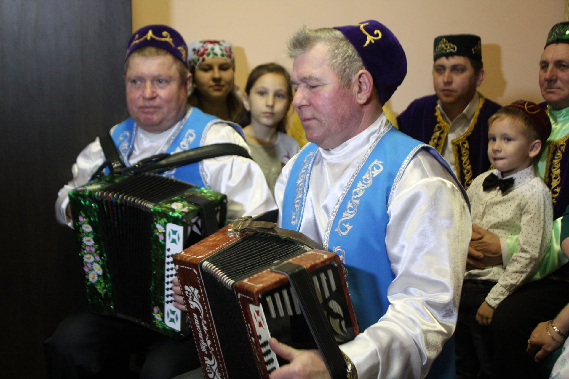 Чистопольская семья выступала на одной сцене со звездами татарской эстрады