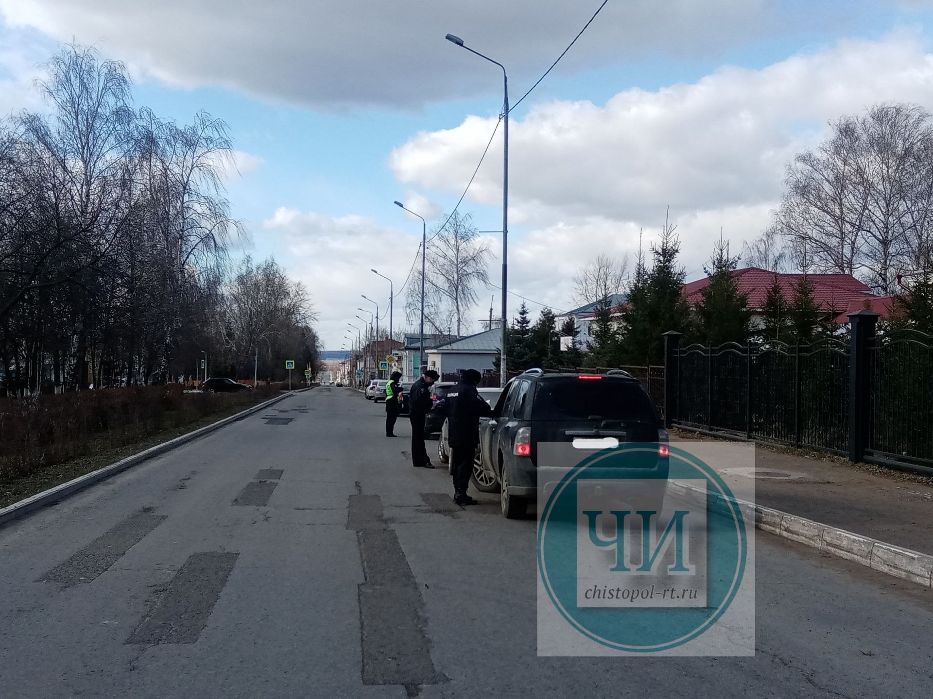 В Чистополе проходят рейды по выявлению нарушителей режима всеобщей самоизоляции