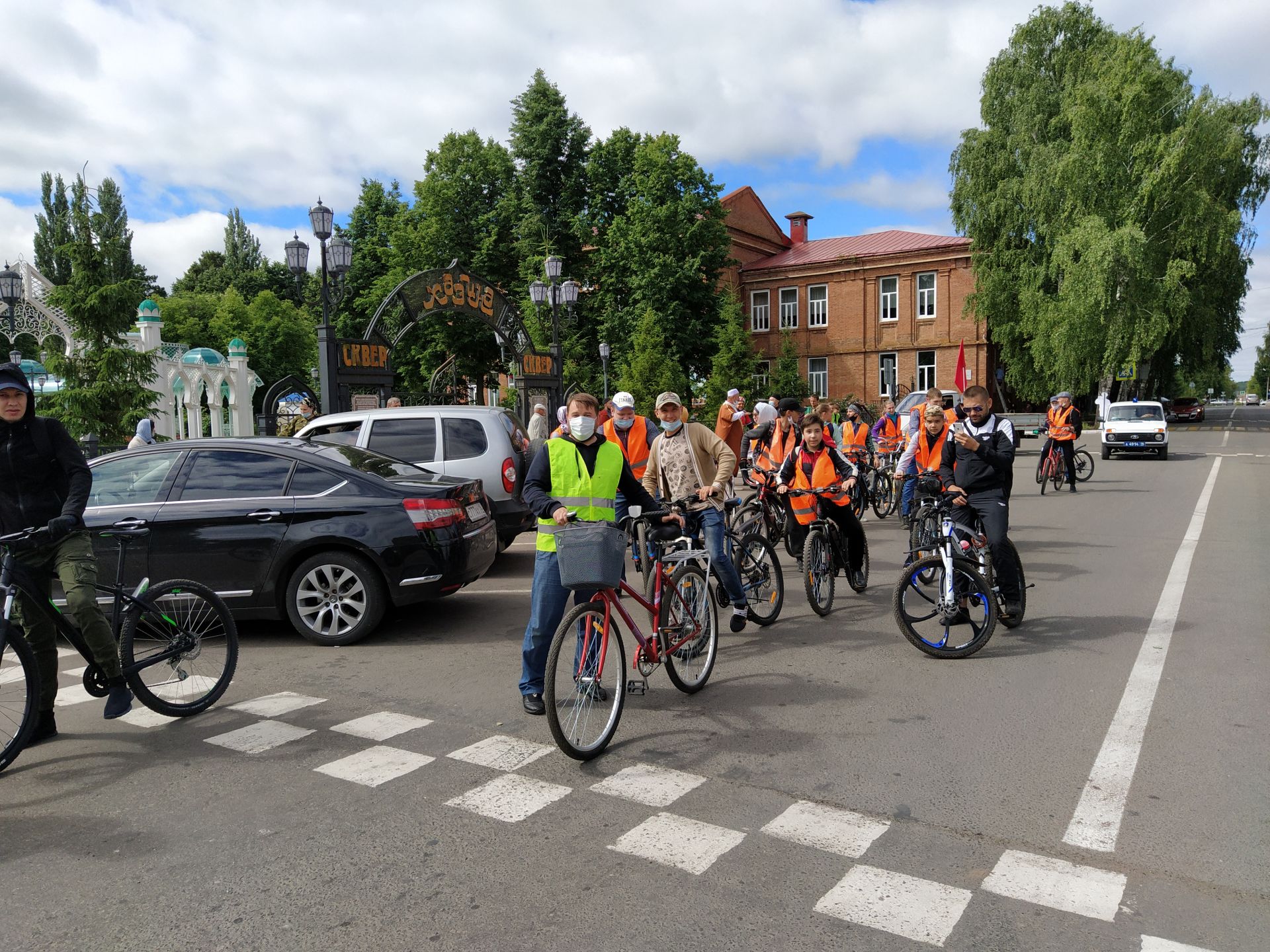 В Чистополе состоялся православно-мусульманский велопробег, посвященный 75-летию Победы (ФОТОРЕПОРТАЖ)