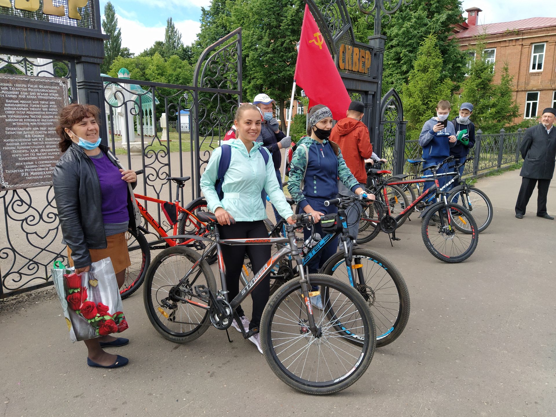 В Чистополе состоялся православно-мусульманский велопробег, посвященный 75-летию Победы (ФОТОРЕПОРТАЖ)