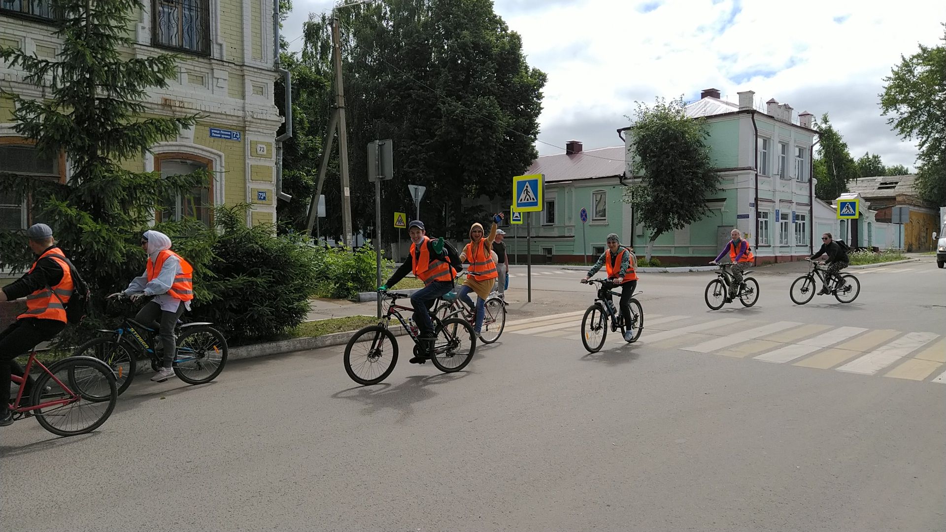 В Чистополе состоялся православно-мусульманский велопробег, посвященный 75-летию Победы (ФОТОРЕПОРТАЖ)