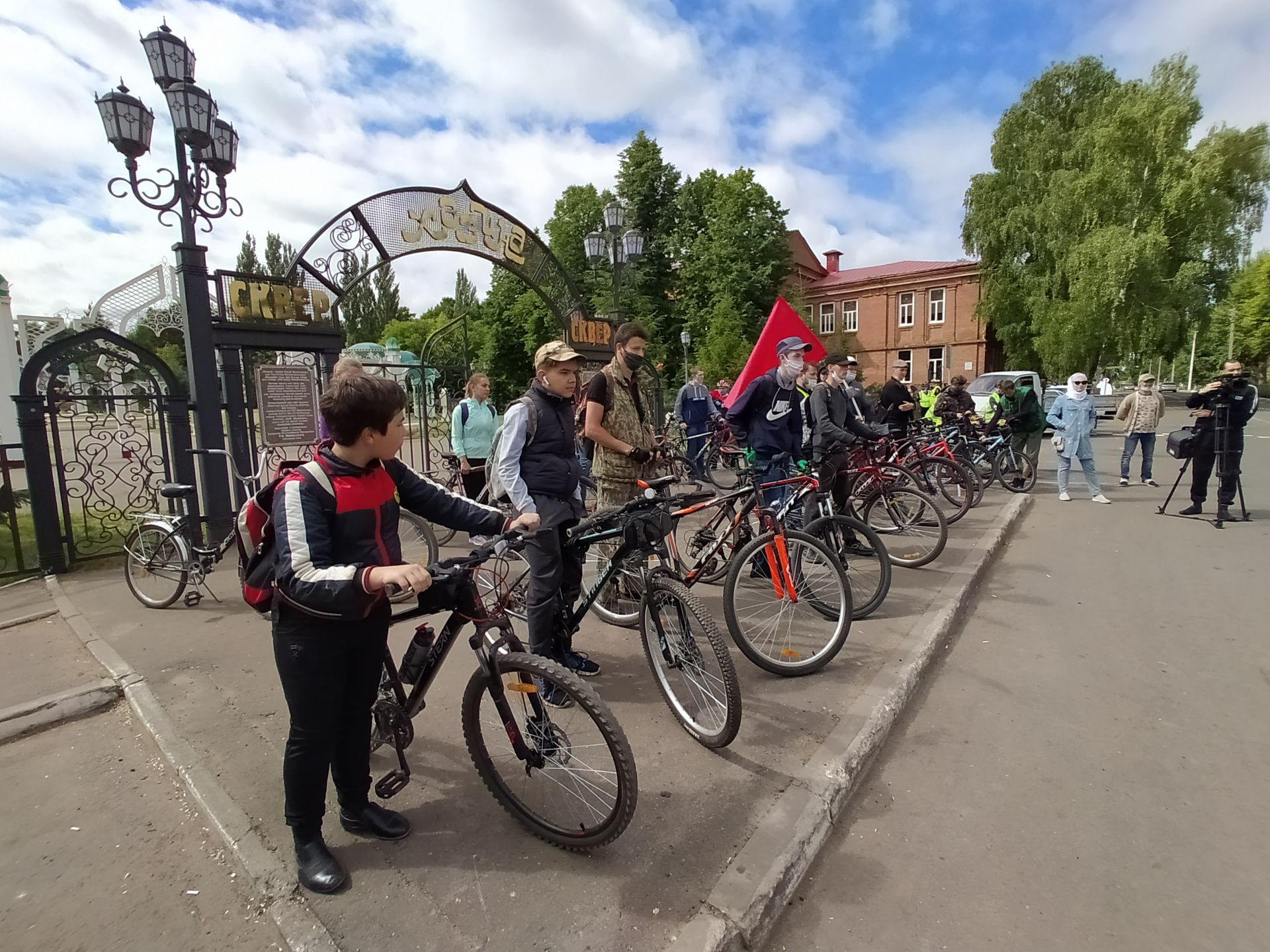 В Чистополе состоялся православно-мусульманский велопробег, посвященный 75-летию Победы (ФОТОРЕПОРТАЖ)