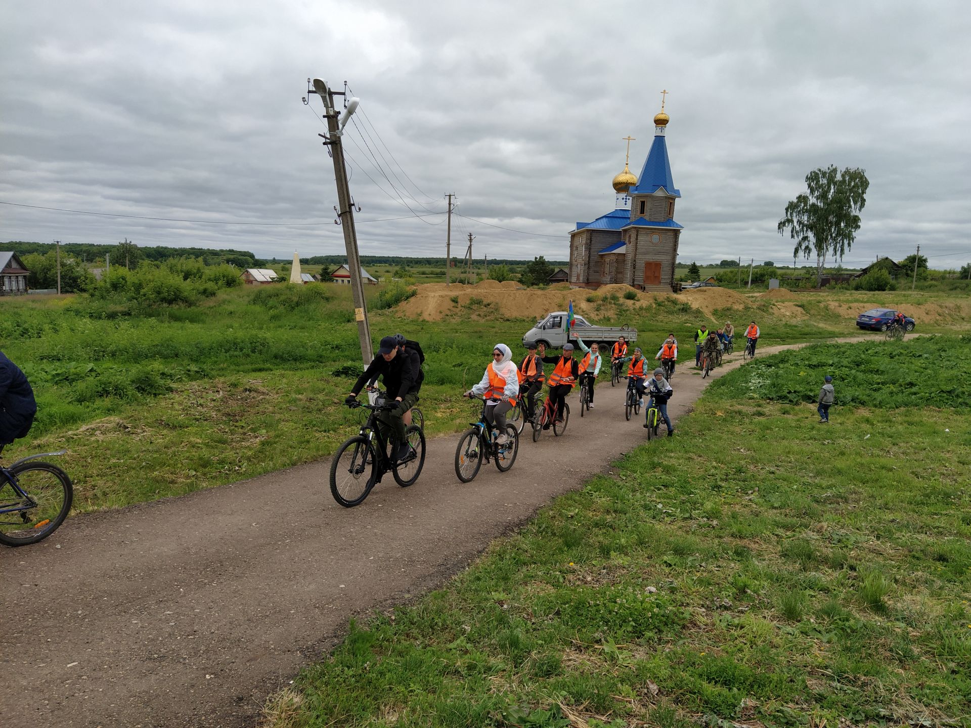 В Чистополе состоялся православно-мусульманский велопробег, посвященный 75-летию Победы (ФОТОРЕПОРТАЖ)