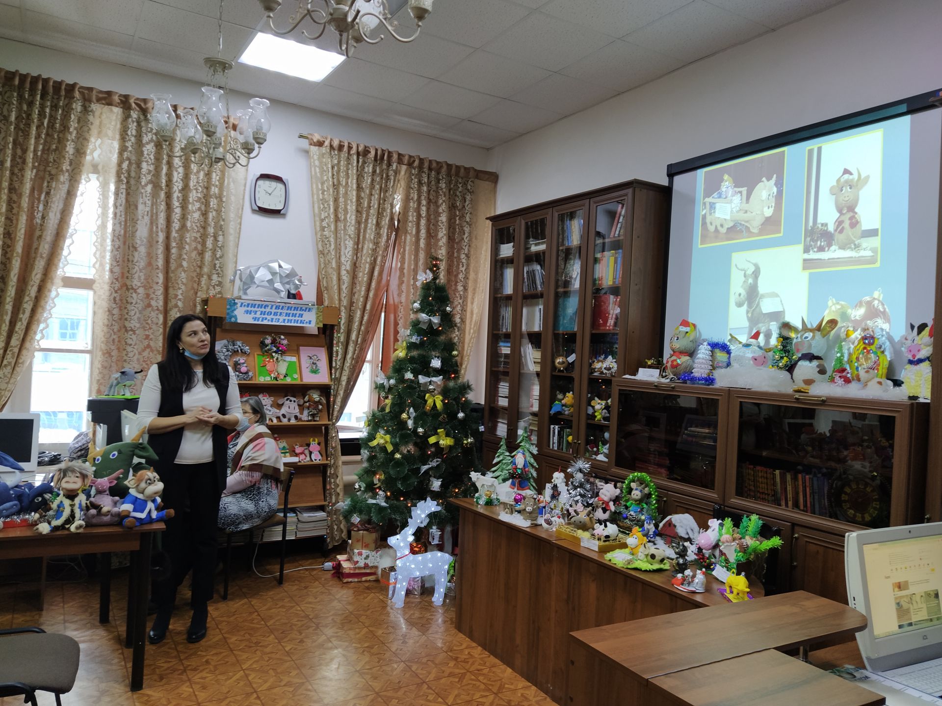 В Чистопольской библиотеке подвели итоги конкурса «Символ года своими руками» (ФОТОРЕПОРТАЖ)