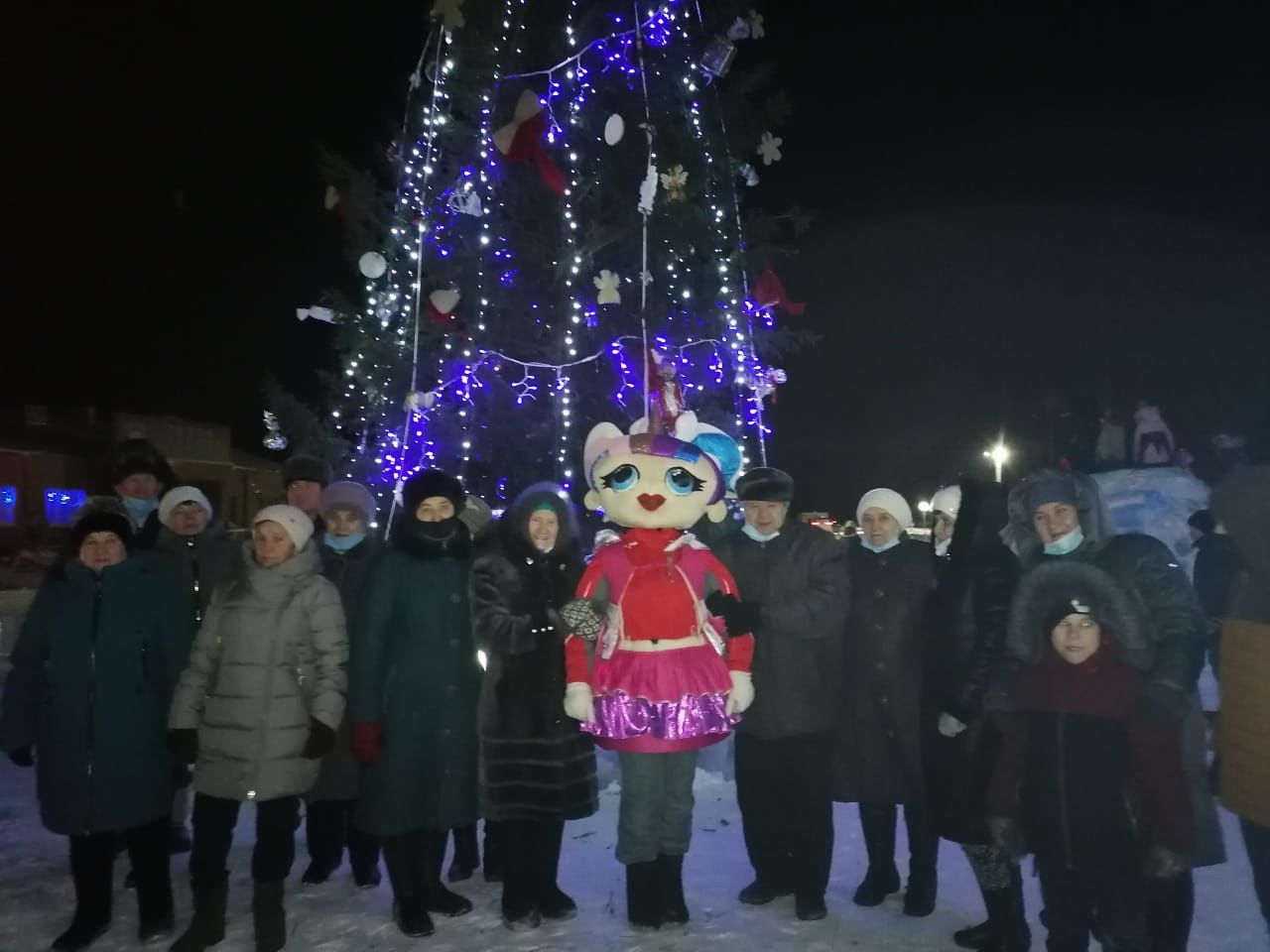 Сельское поселение Чистопольского района поборется за победу в республиканском конкурсе на лучшее новогоднее оформление