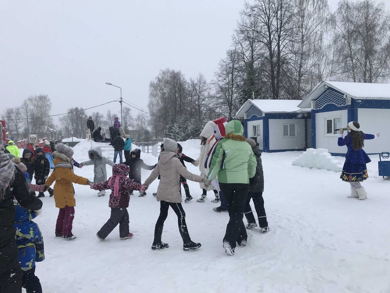 Чистопольцы от души повеселились на Фестивале снеговиков (фоторепортаж)