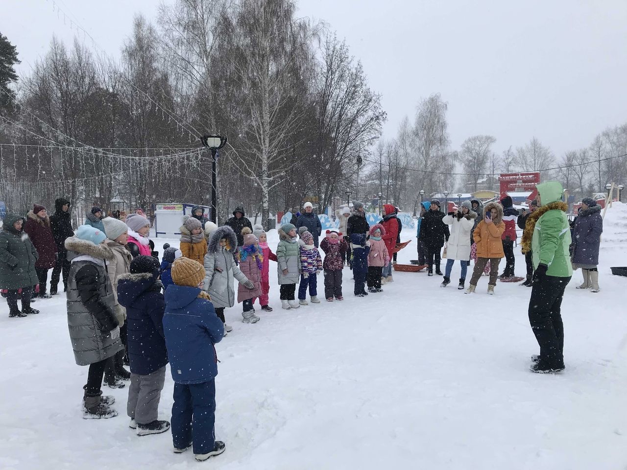 Чистопольцы от души повеселились на Фестивале снеговиков (фоторепортаж)