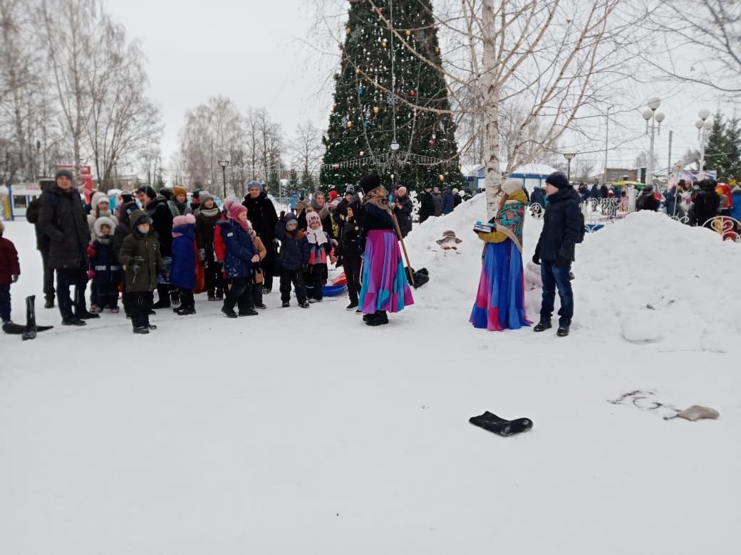 В Чистополе прошли рождественские гуляния (ФОТОРЕПОРТАЖ)