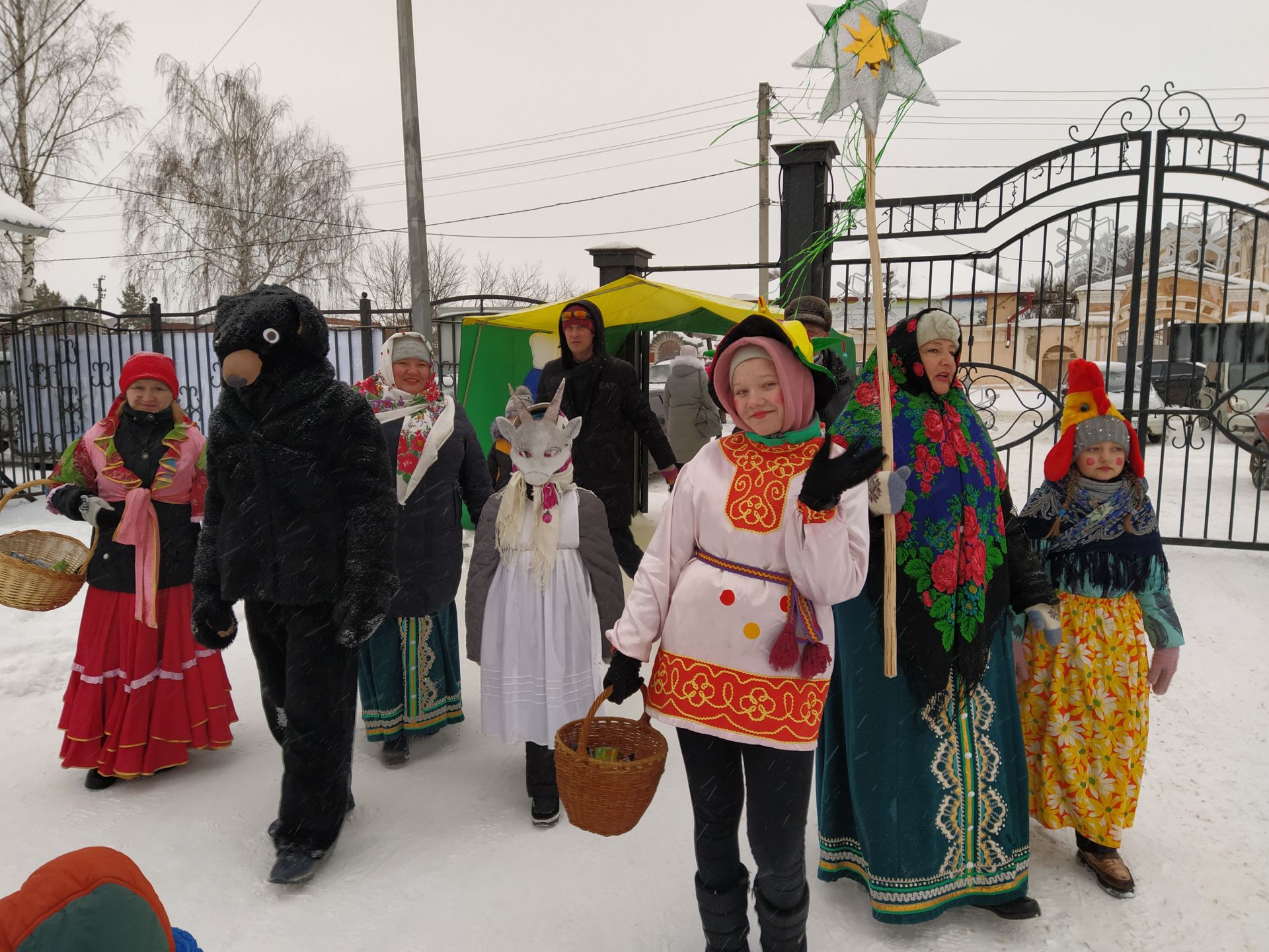 В Чистополе прошли рождественские гуляния (ФОТОРЕПОРТАЖ)