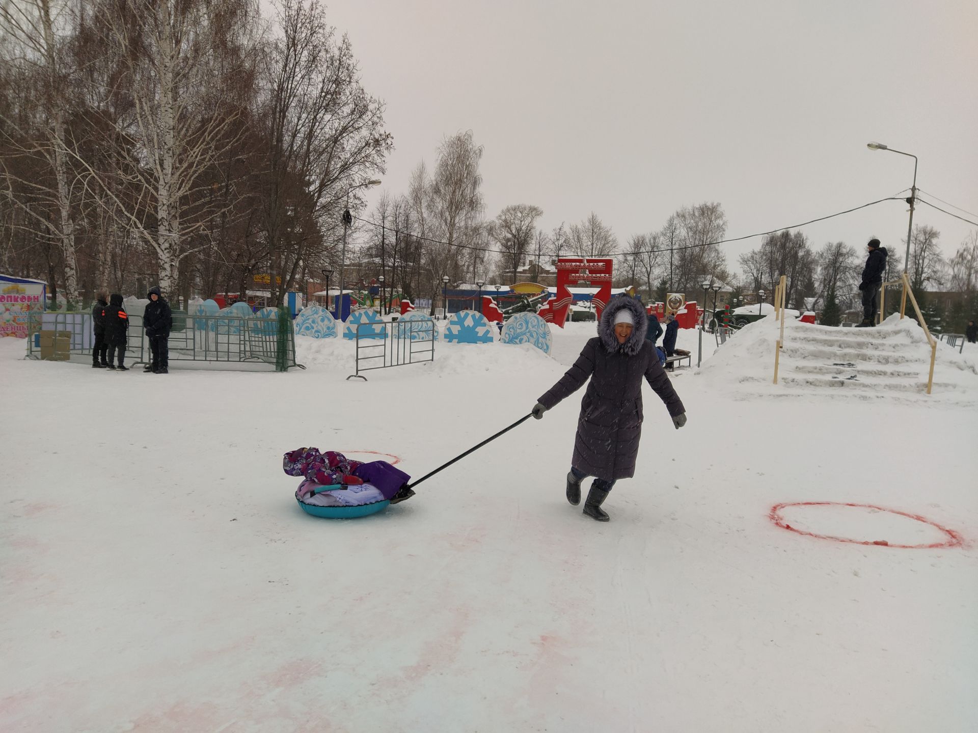 В Чистополе прошли рождественские гуляния (ФОТОРЕПОРТАЖ)