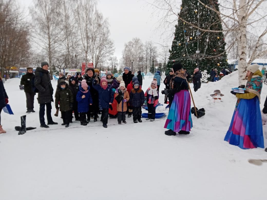 В Чистополе прошли рождественские гуляния (ФОТОРЕПОРТАЖ)