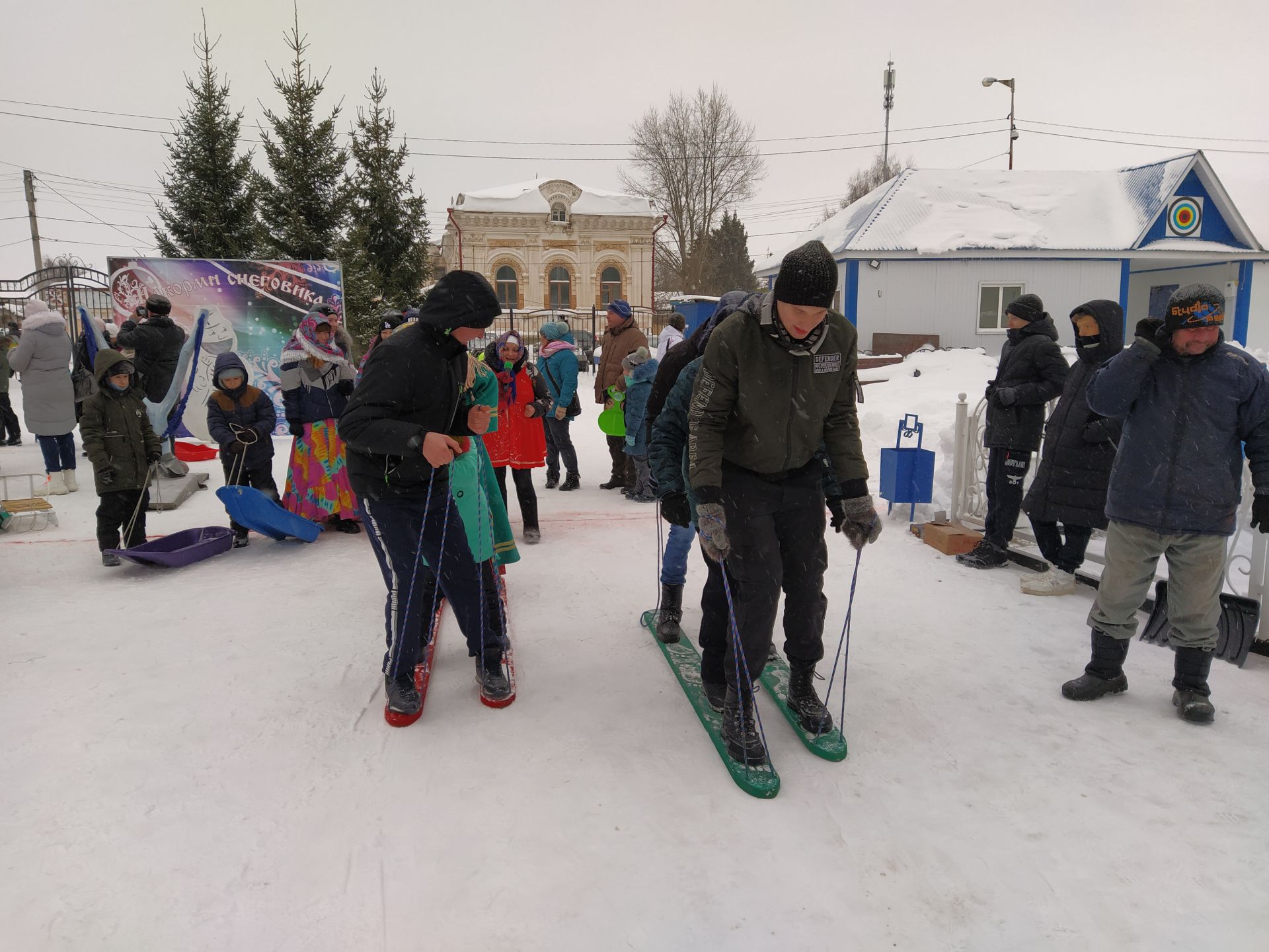 В Чистополе прошли рождественские гуляния (ФОТОРЕПОРТАЖ)