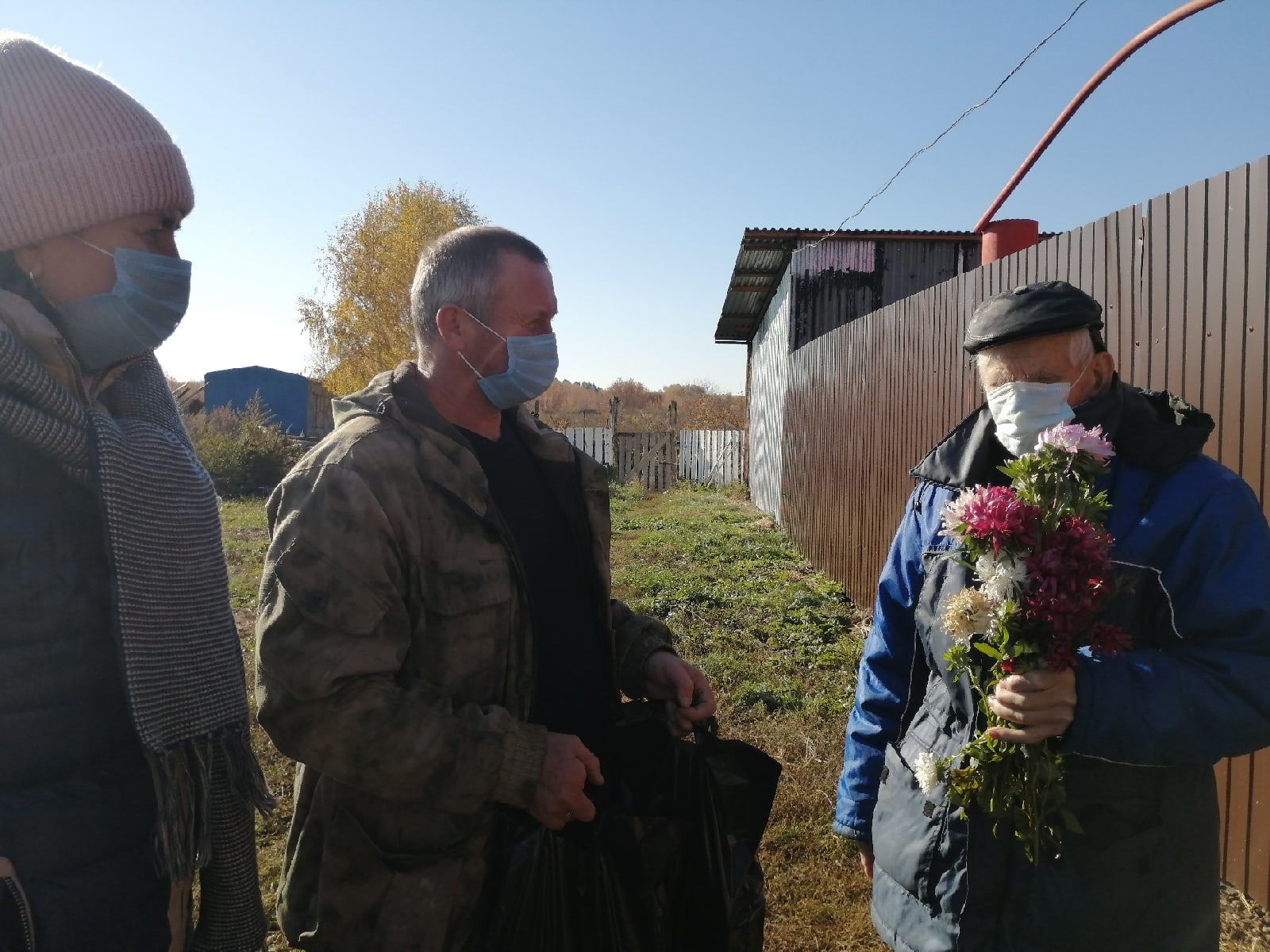 Жители сельской глубинки Чистопольского района получили подарки