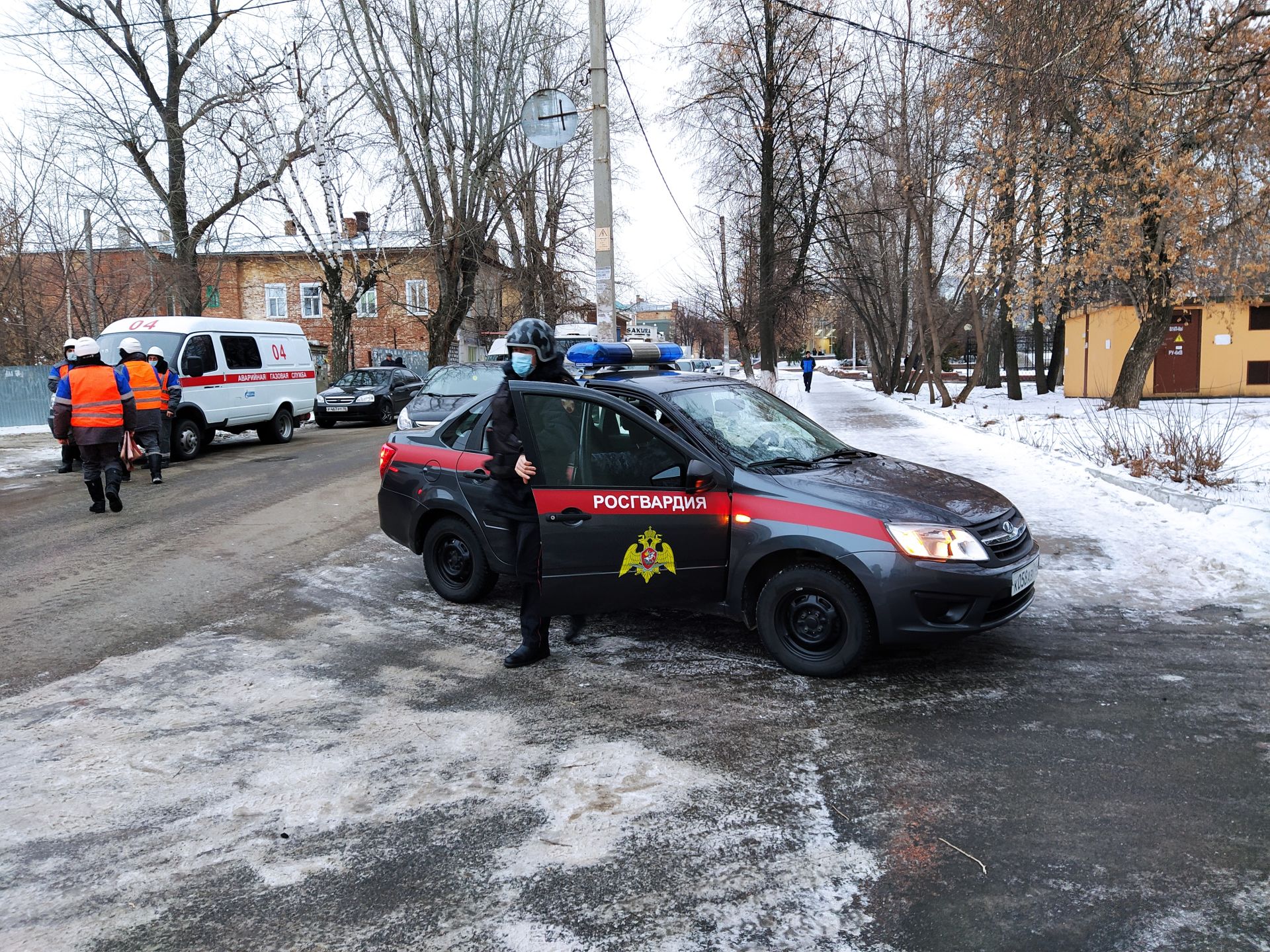 В Чистополе из здания судебных участков мировых судей экстренно эвакуировали людей