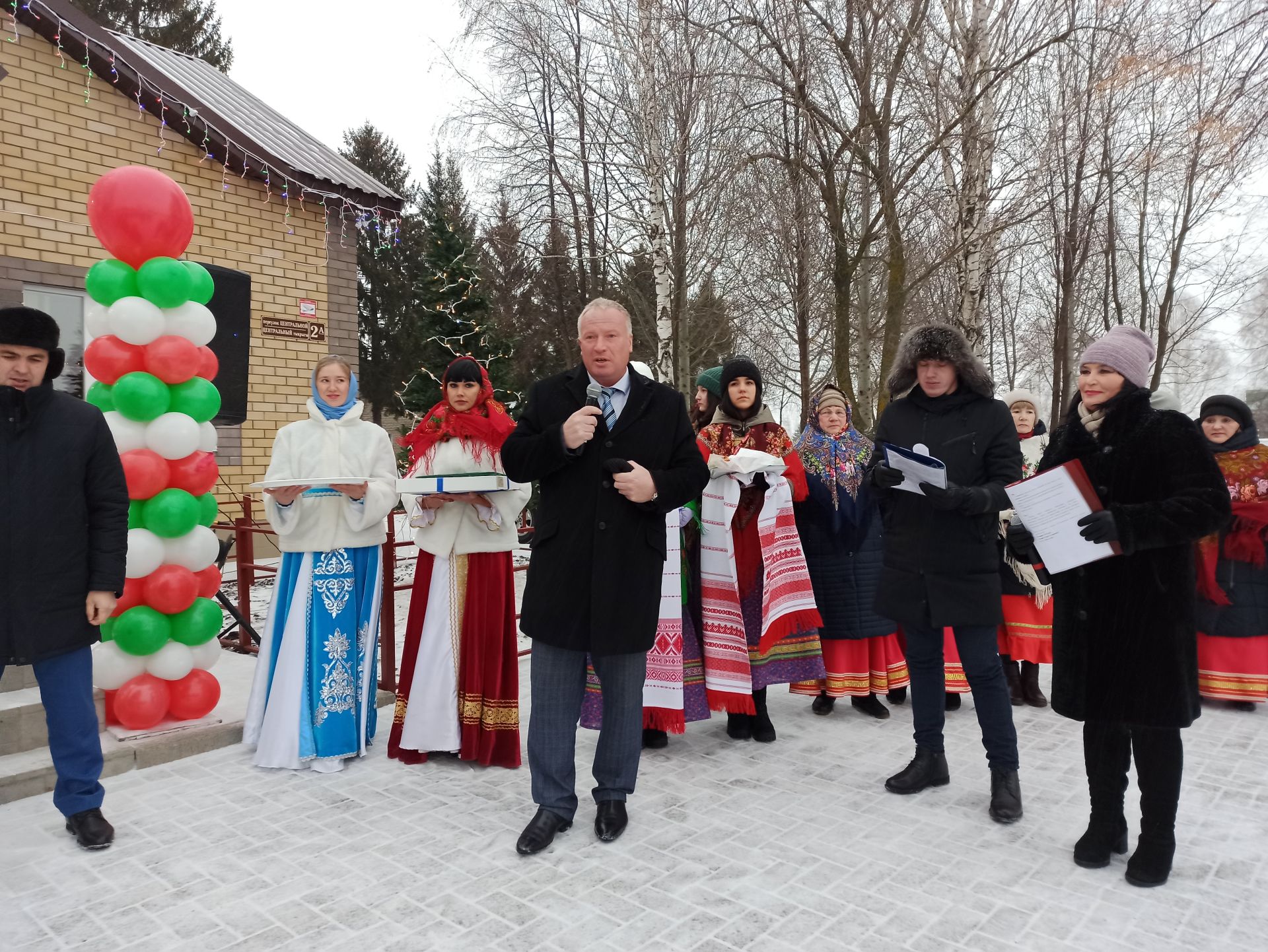 В Чистопольском районе открылось новое здание исполкома сельского поселения (фоторепортаж)